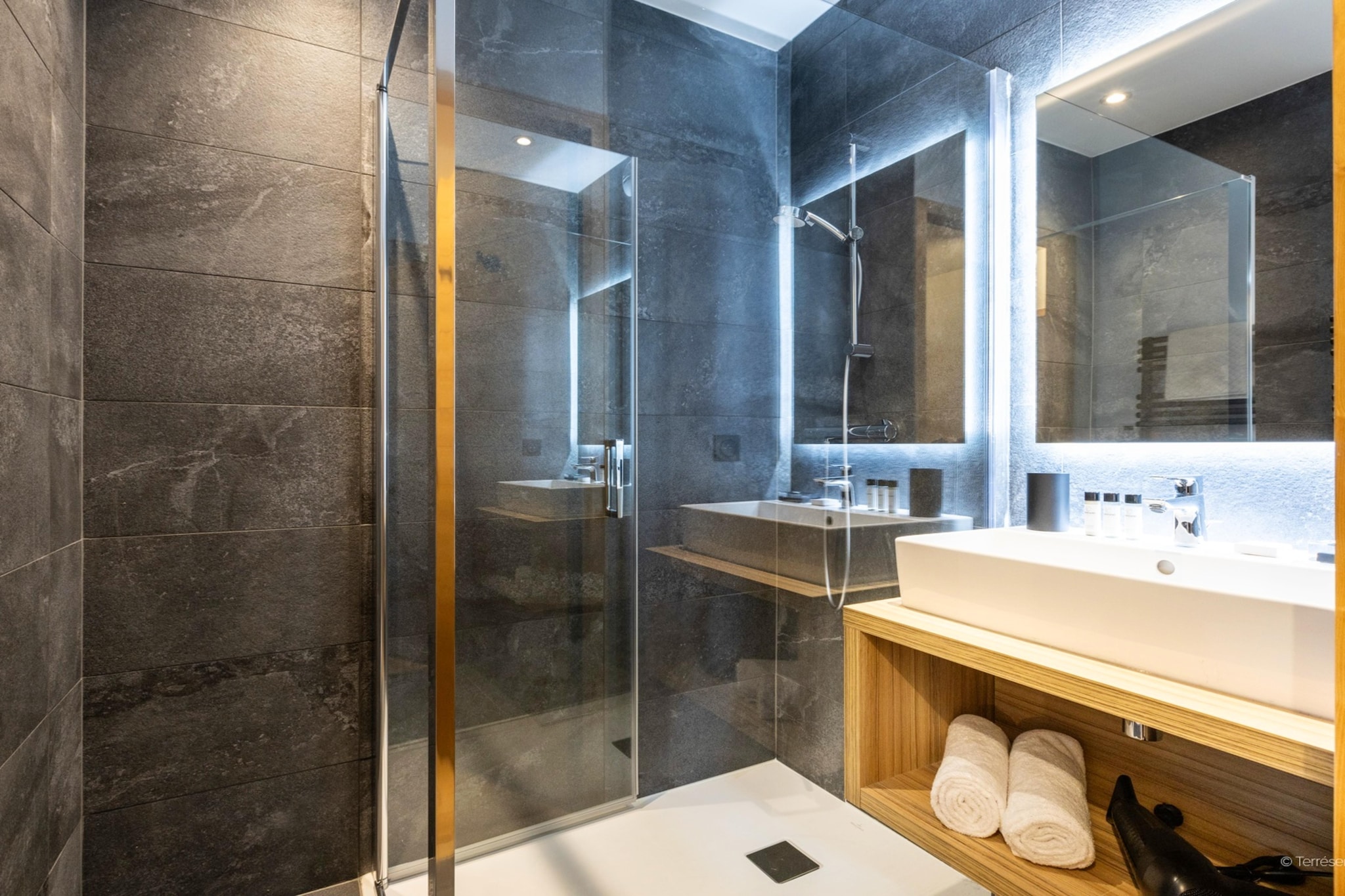 Bath Room