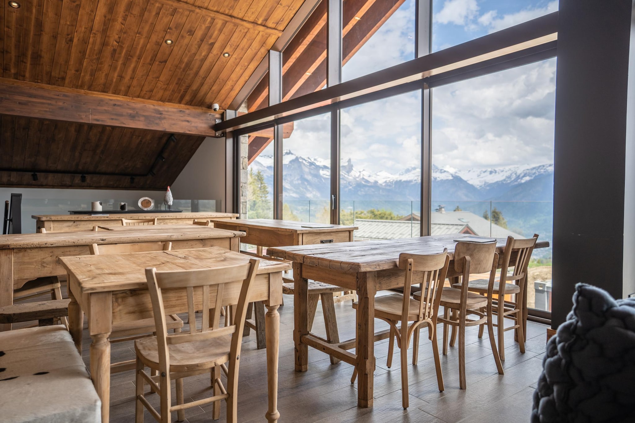 COMBLOUX Les Roches Blanches A24P-Eetkamer