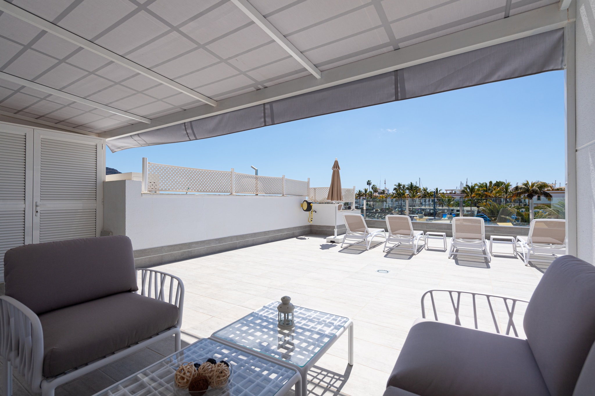 Blue Sea II-Terrace