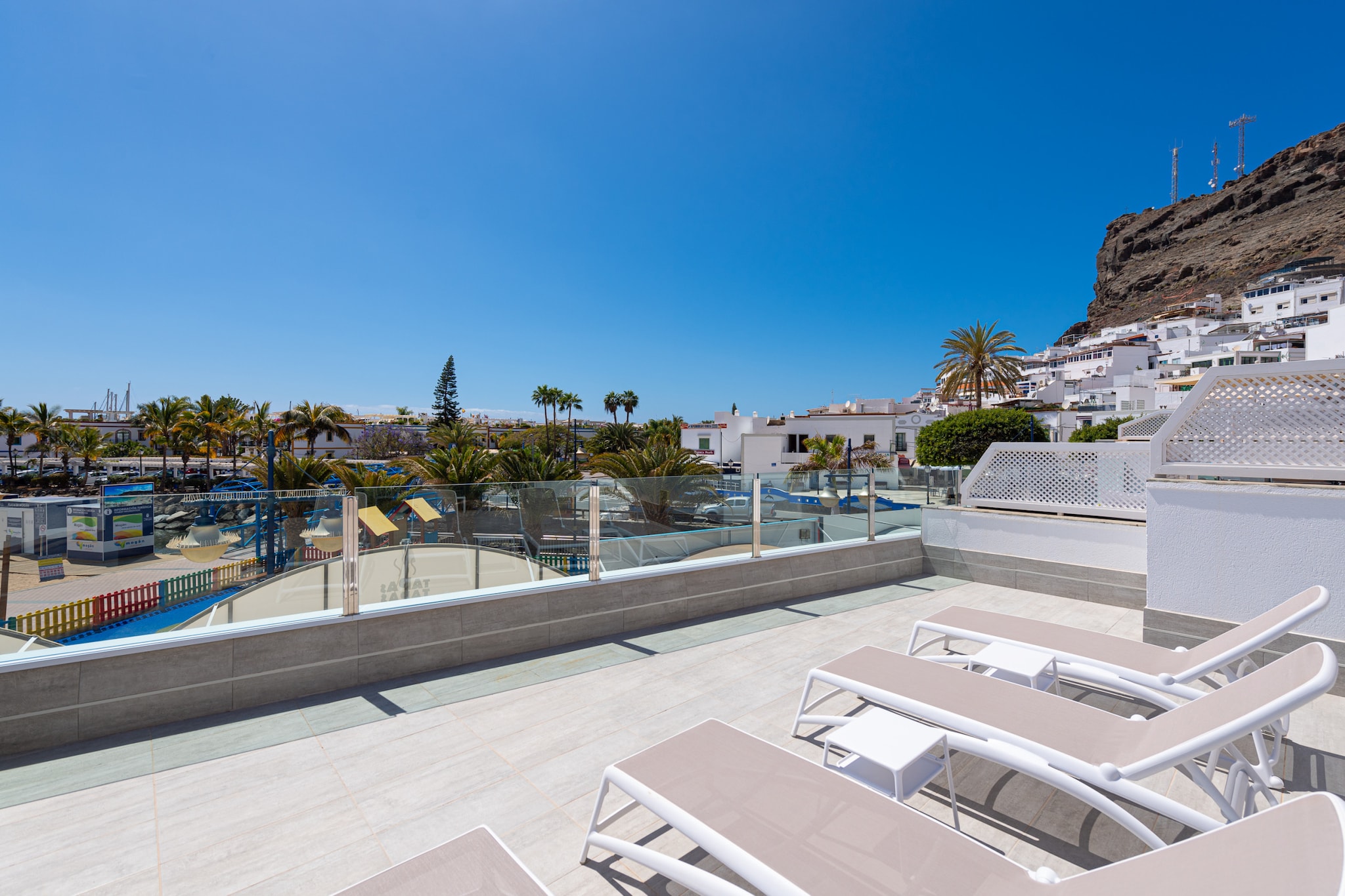 Blue Sea II-Terrace