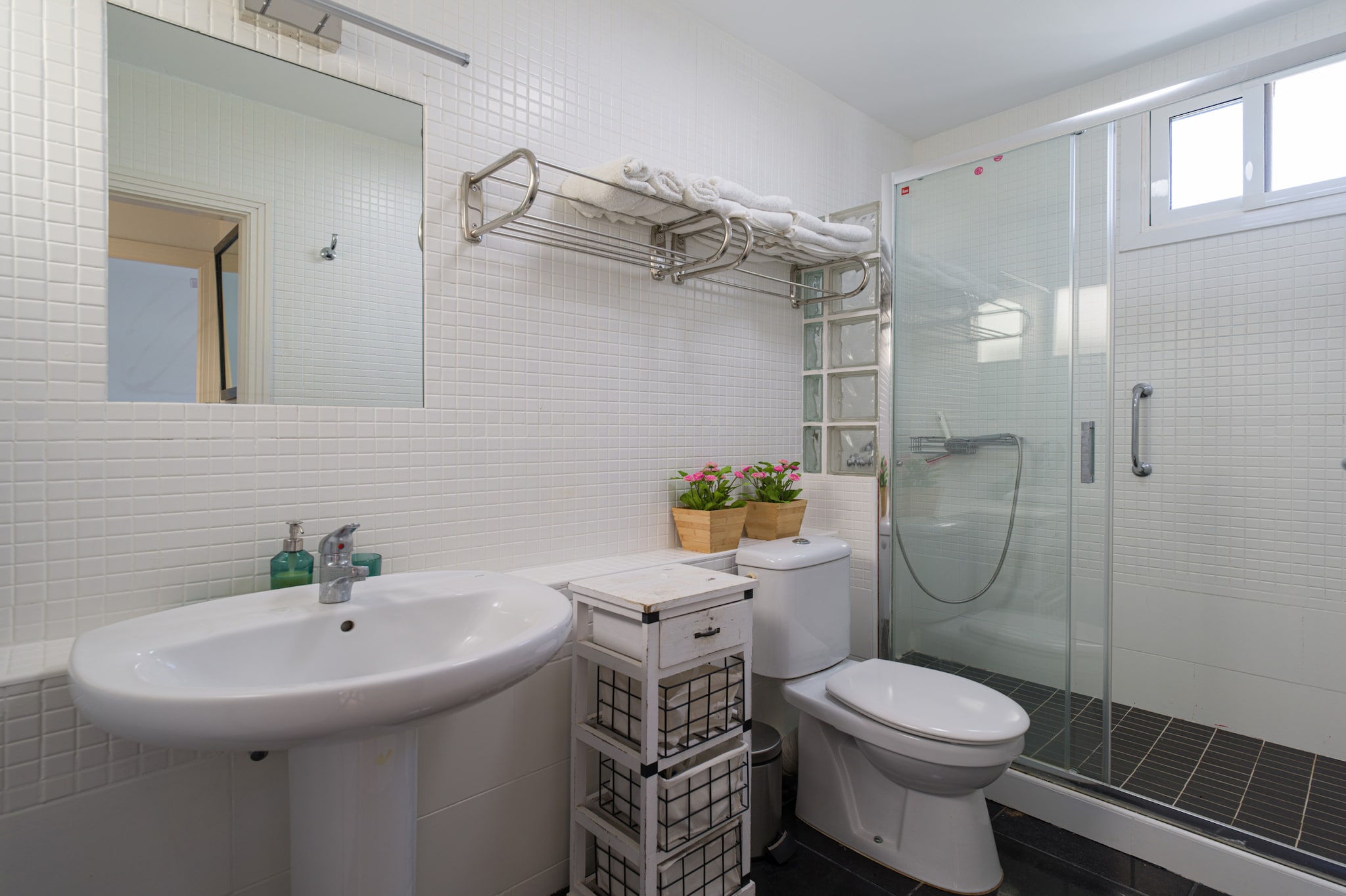 LOS TUNOS 83-Bathroom