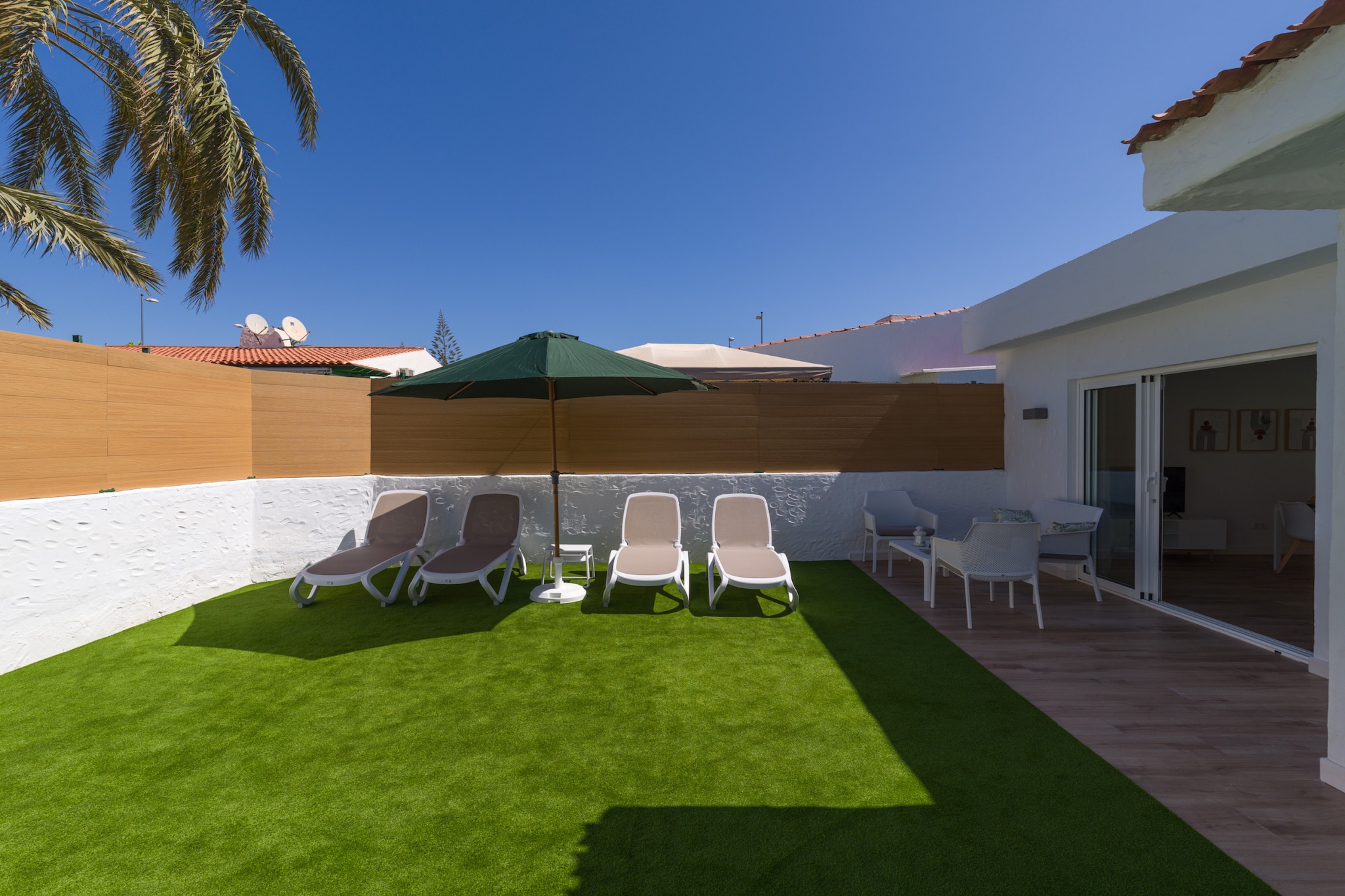 PENKY SUMMER-Terrace