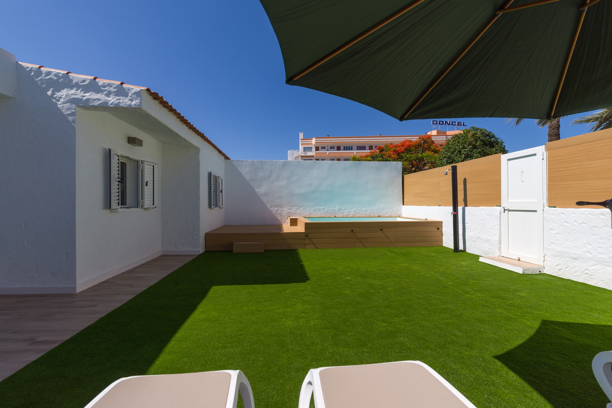 PENKY SUMMER-Terrace