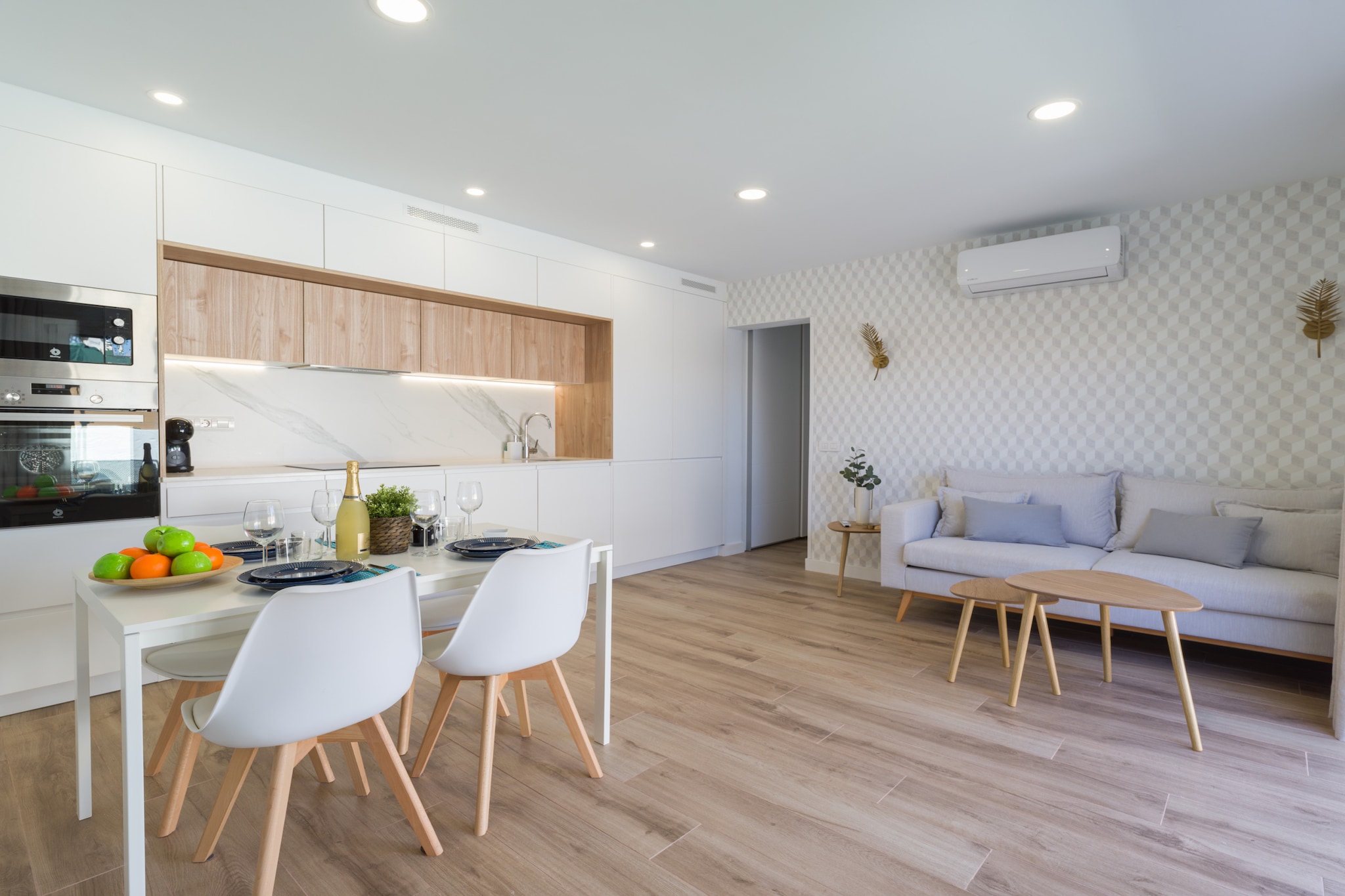 PENKY SUMMER-Living room