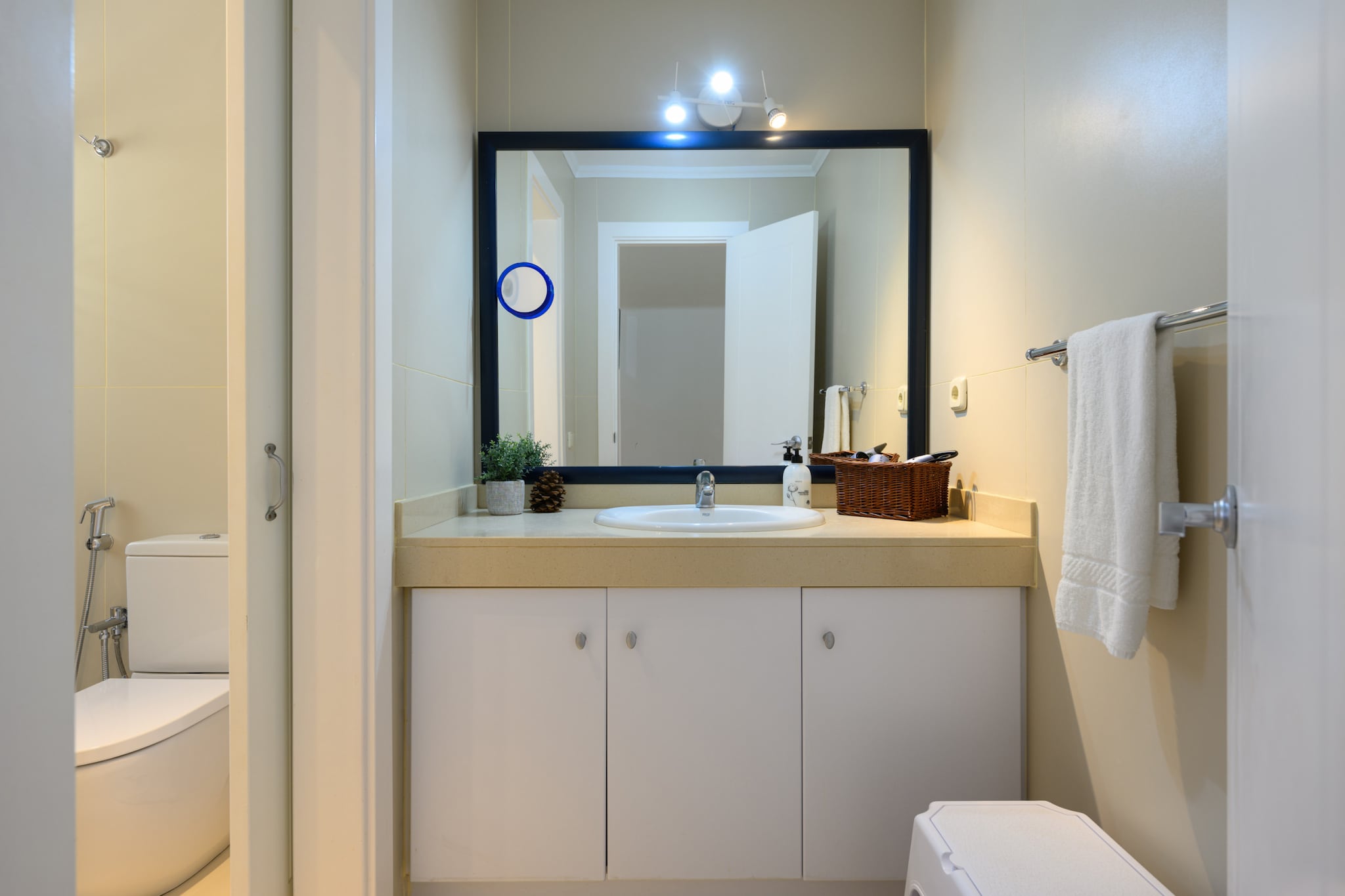 DUPLEXMELONERAS69-Bathroom