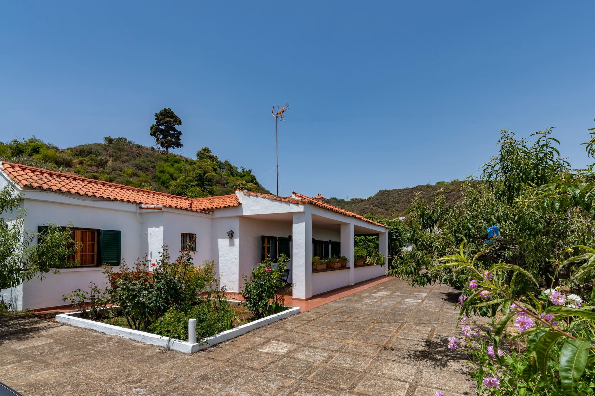 GC0152 La Casita de Don Enrique-Exterior summer