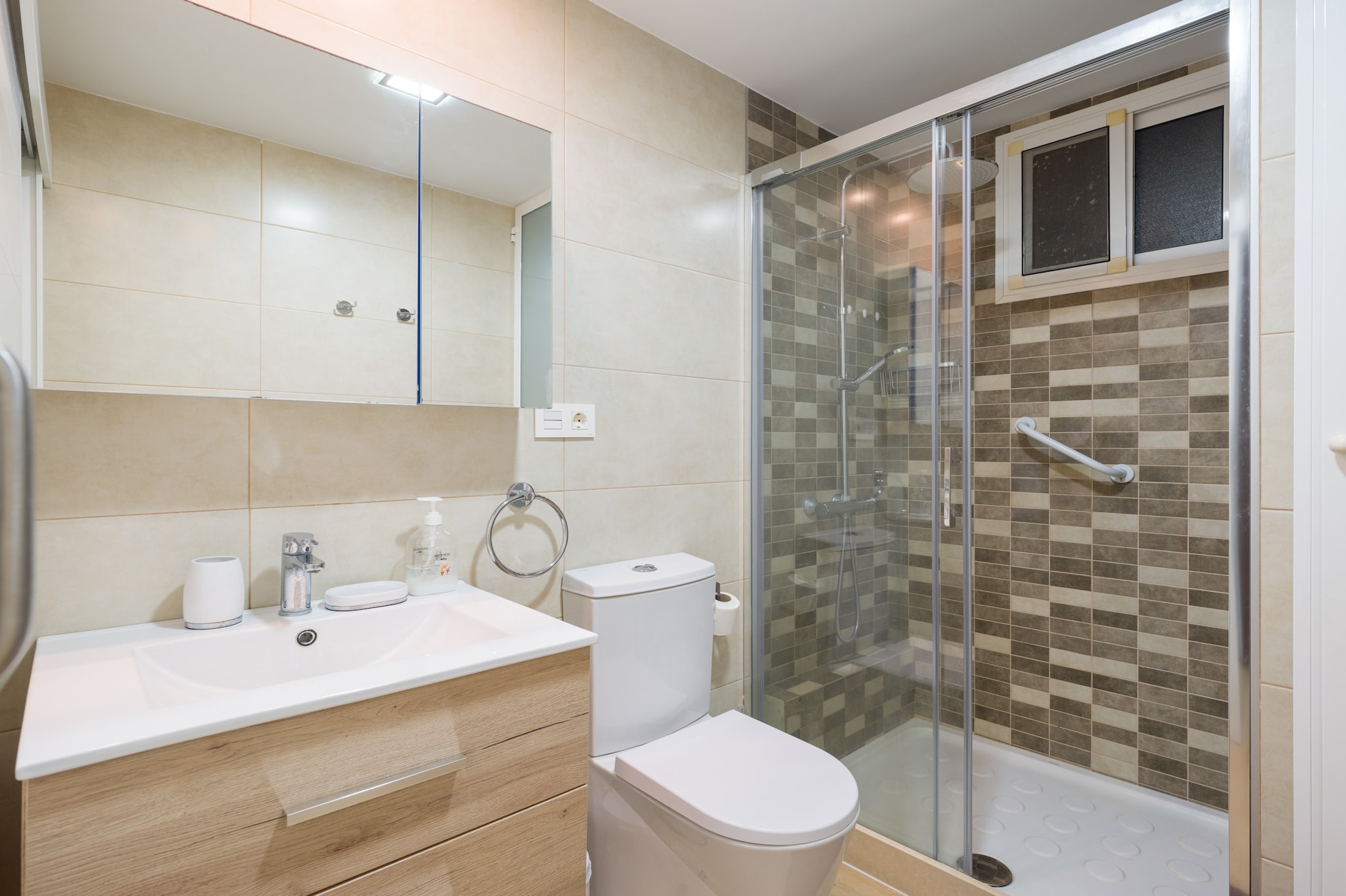 DOÑANA HOME-Bathroom