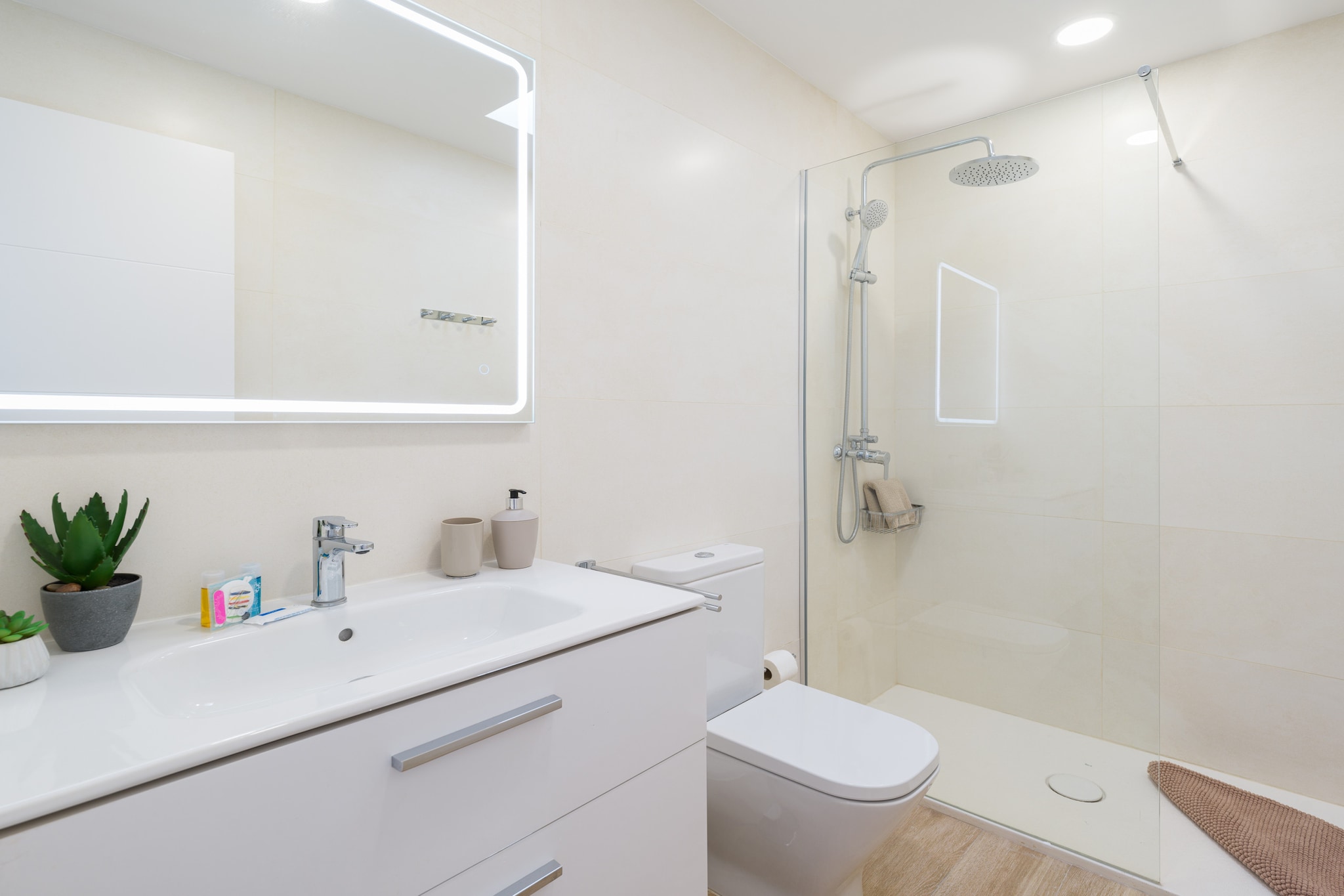 SEASIDE HOME PLAYA DEL INGLES-Bathroom