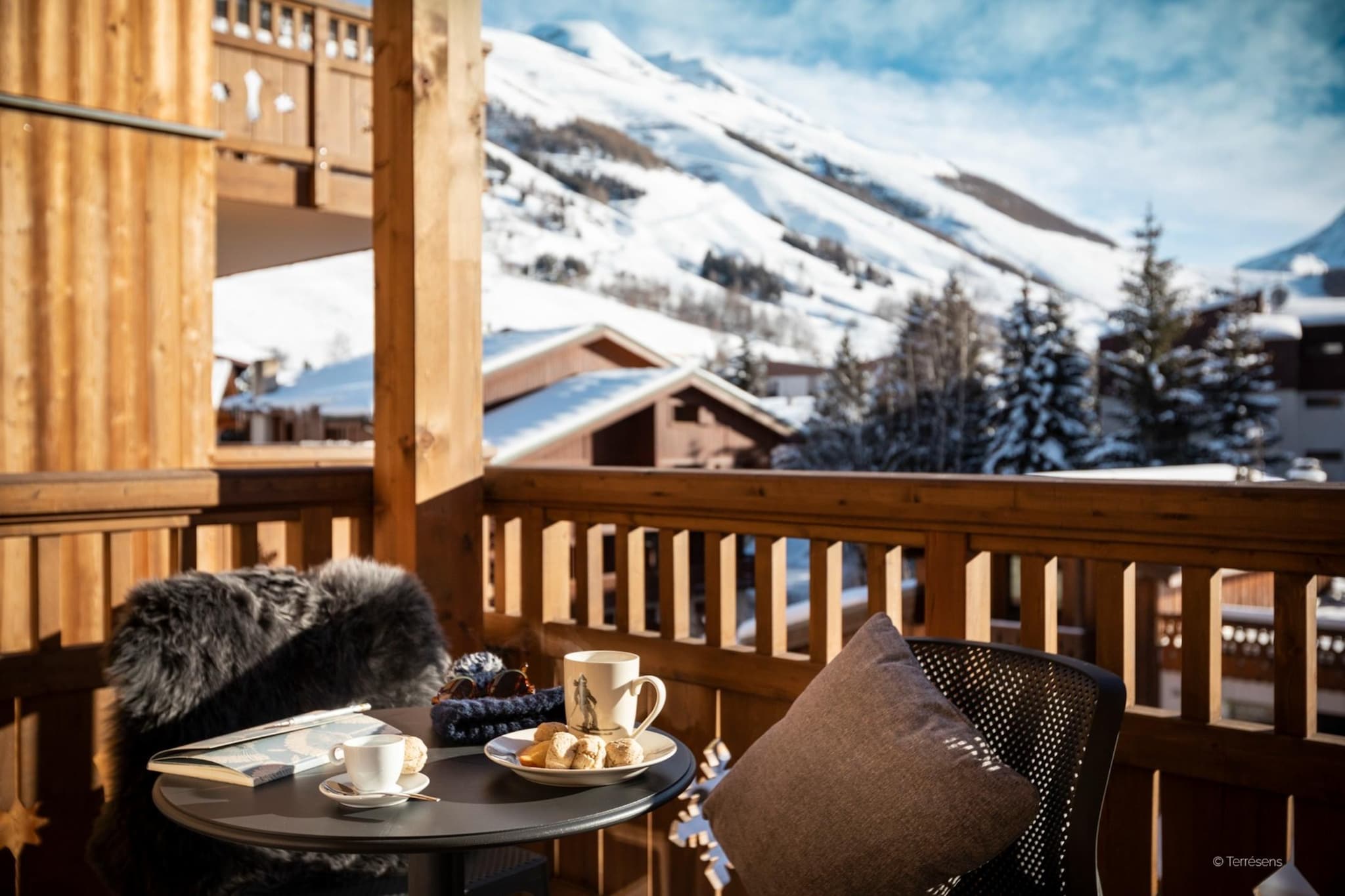 LES DEUX ALPES Neige et Soleil -A48S-Terrasbalkon