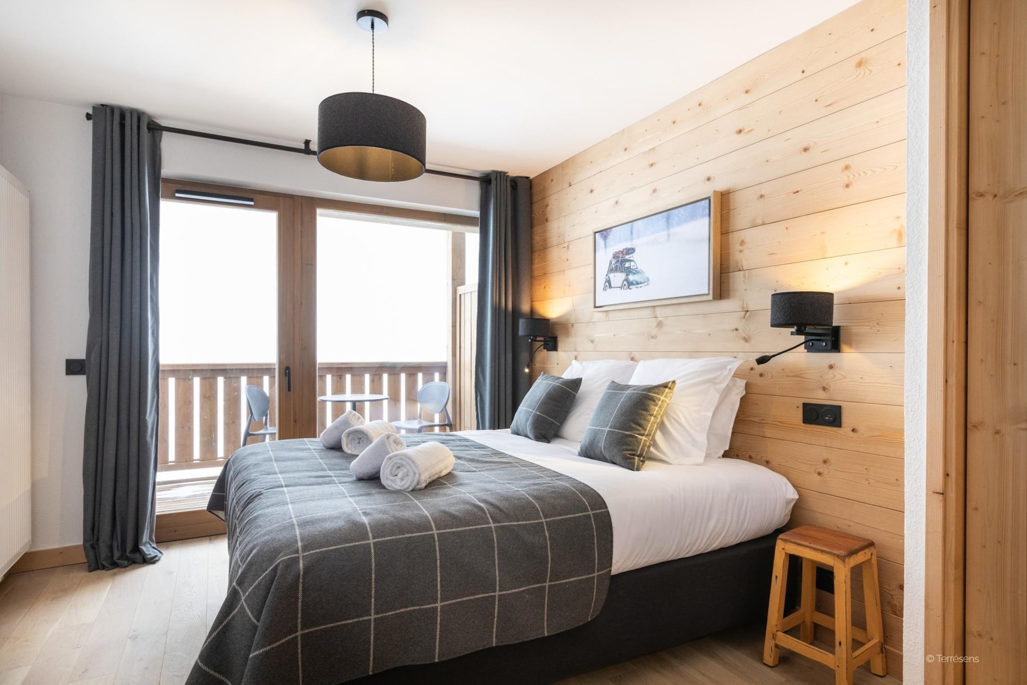 Bed Room