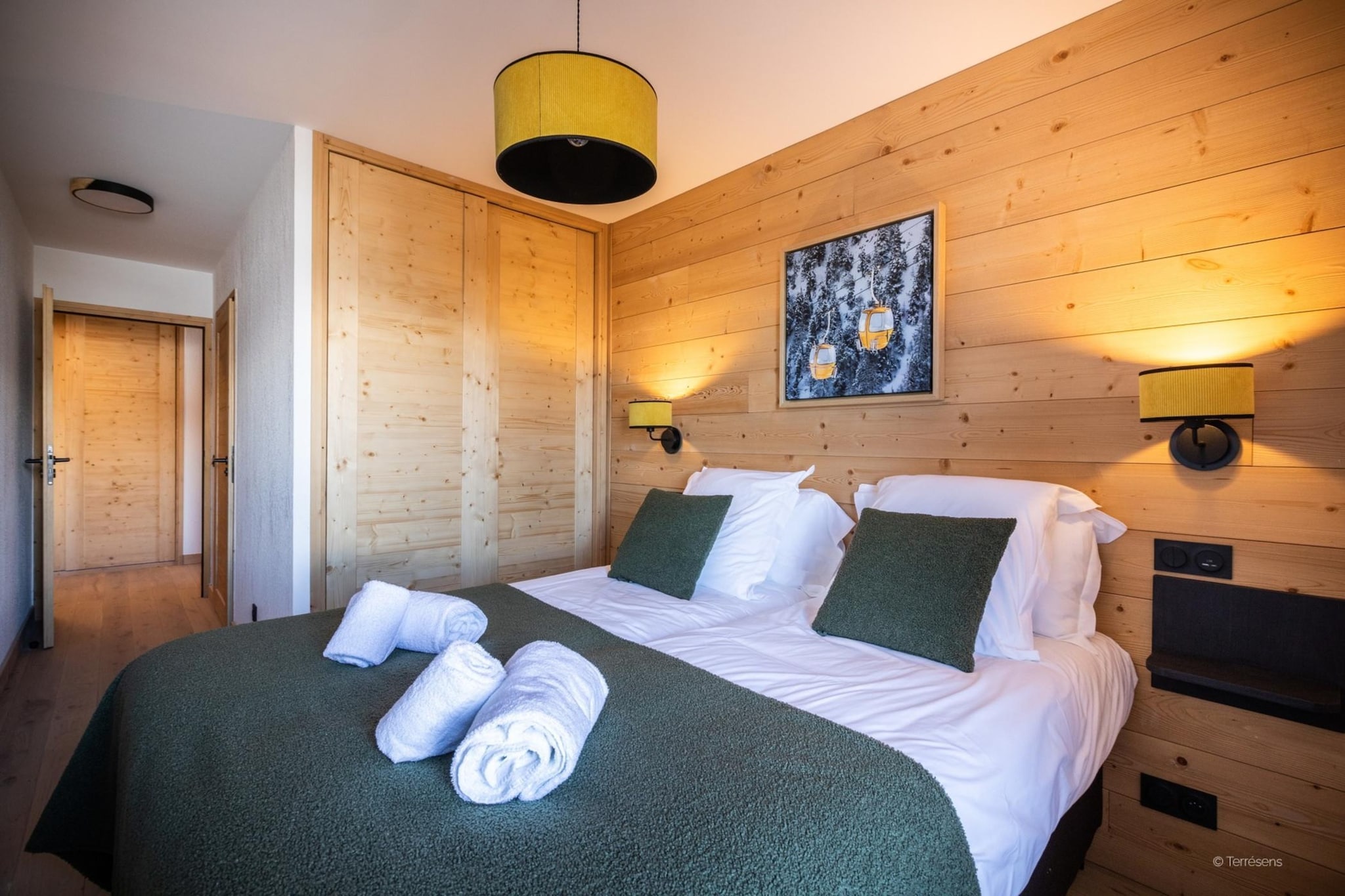 Bed Room