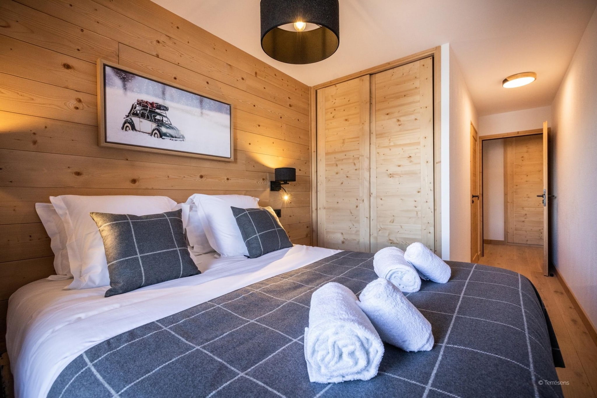 Bed Room