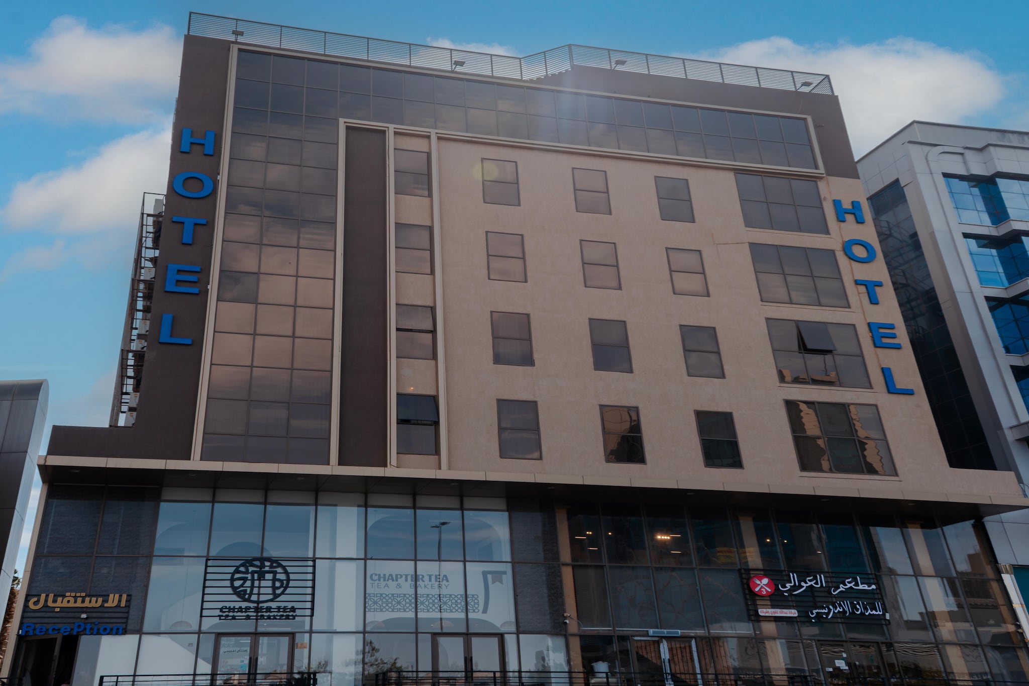 Stylish & Central King Stay | Palette Luxury MAS