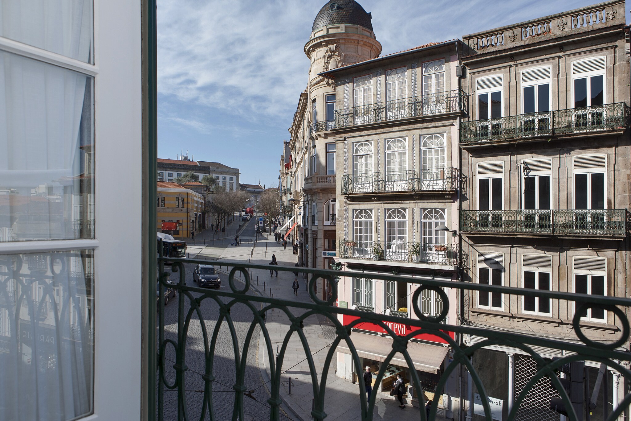 Studio with balcony in Oporto