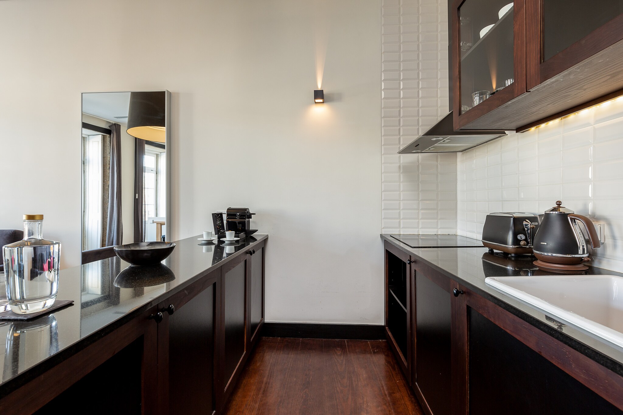 Charming Apartment with street-view in Porto