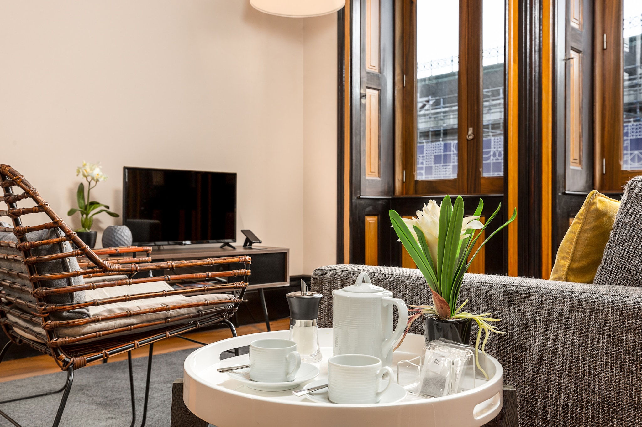 Spacious Modern Apartment in Porto