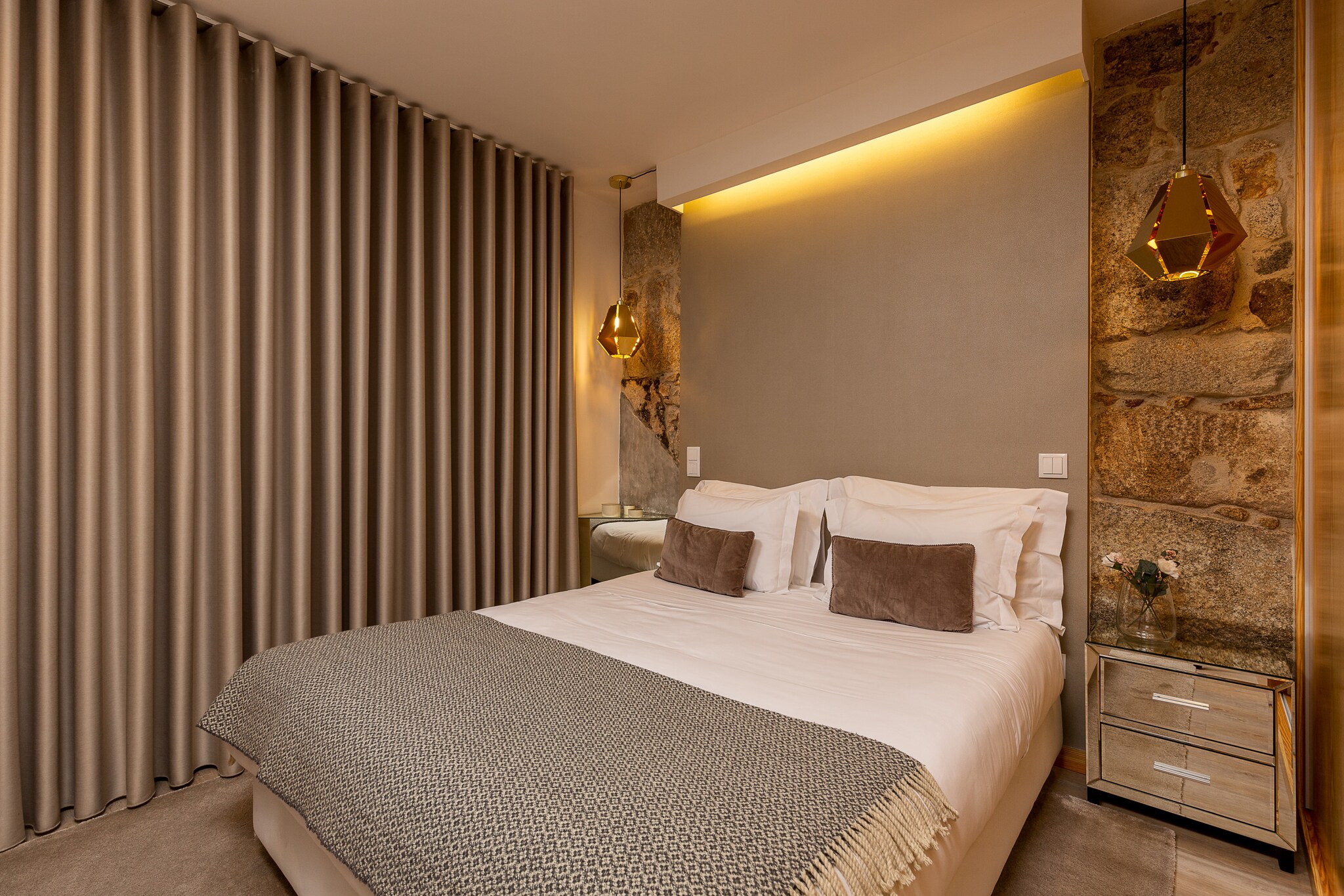 On the 1st floor: (Kitchen(electric kettle, toaster, coffee machine, microwave, fridge-freezer, dishes and cutlery, Cooking basics), Living/diningroom(TV(satellite), dining table(3 persons), seating area), bedroom(double bed), bedroom(single bed), bathroom(shower, washbasin, toilet, hairdryer), Internet access)\n\nbalcony, air conditioning, iron