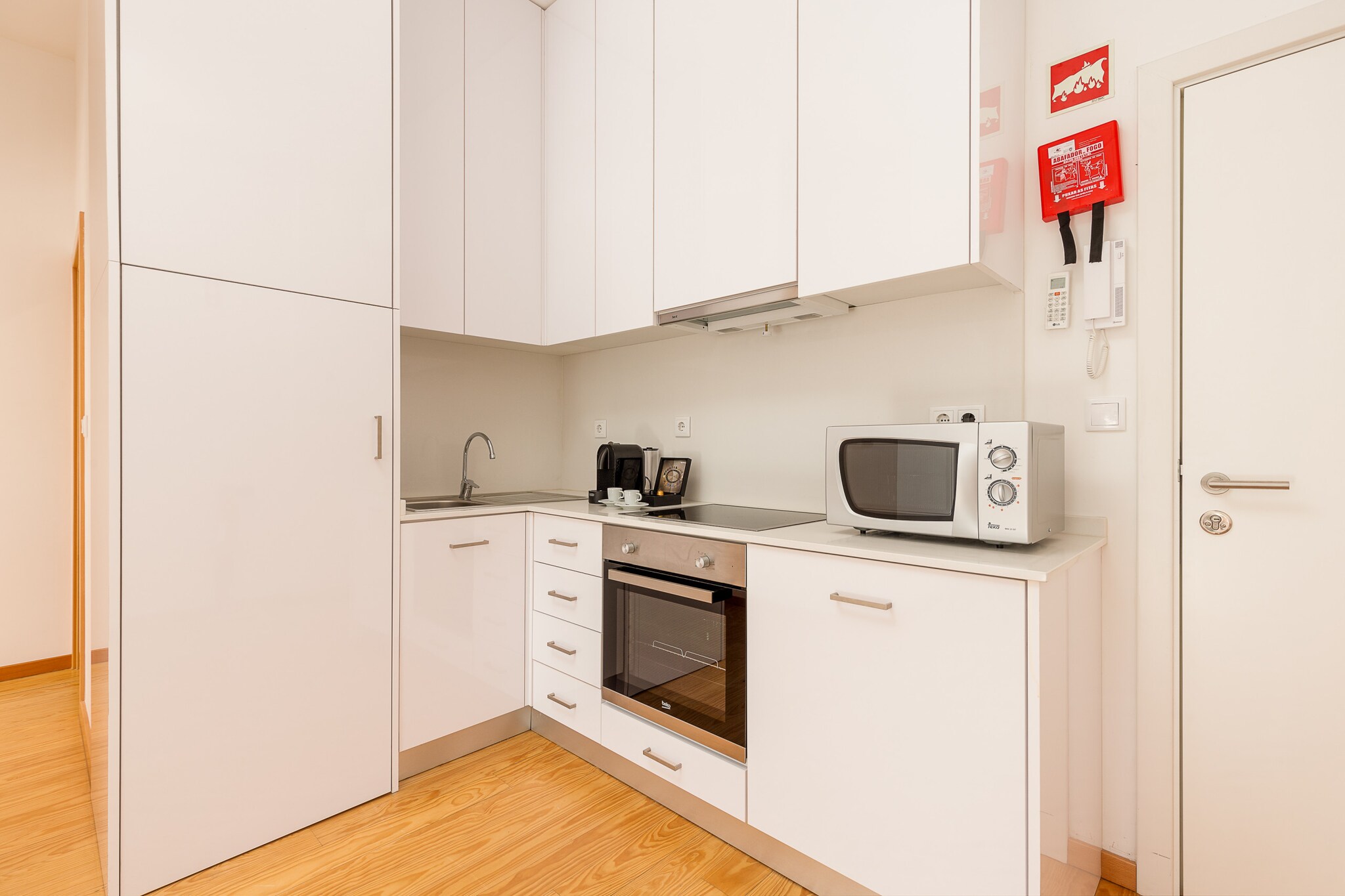 Charming 1-Bedroom Apartment in Gaia