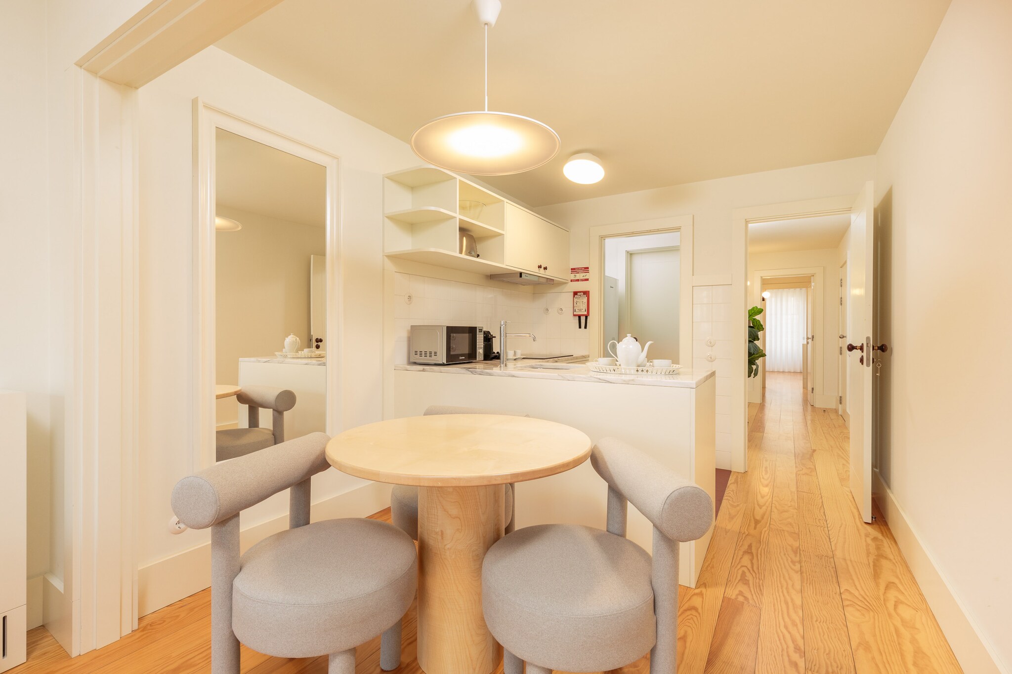 Apartment in Porto with balcony