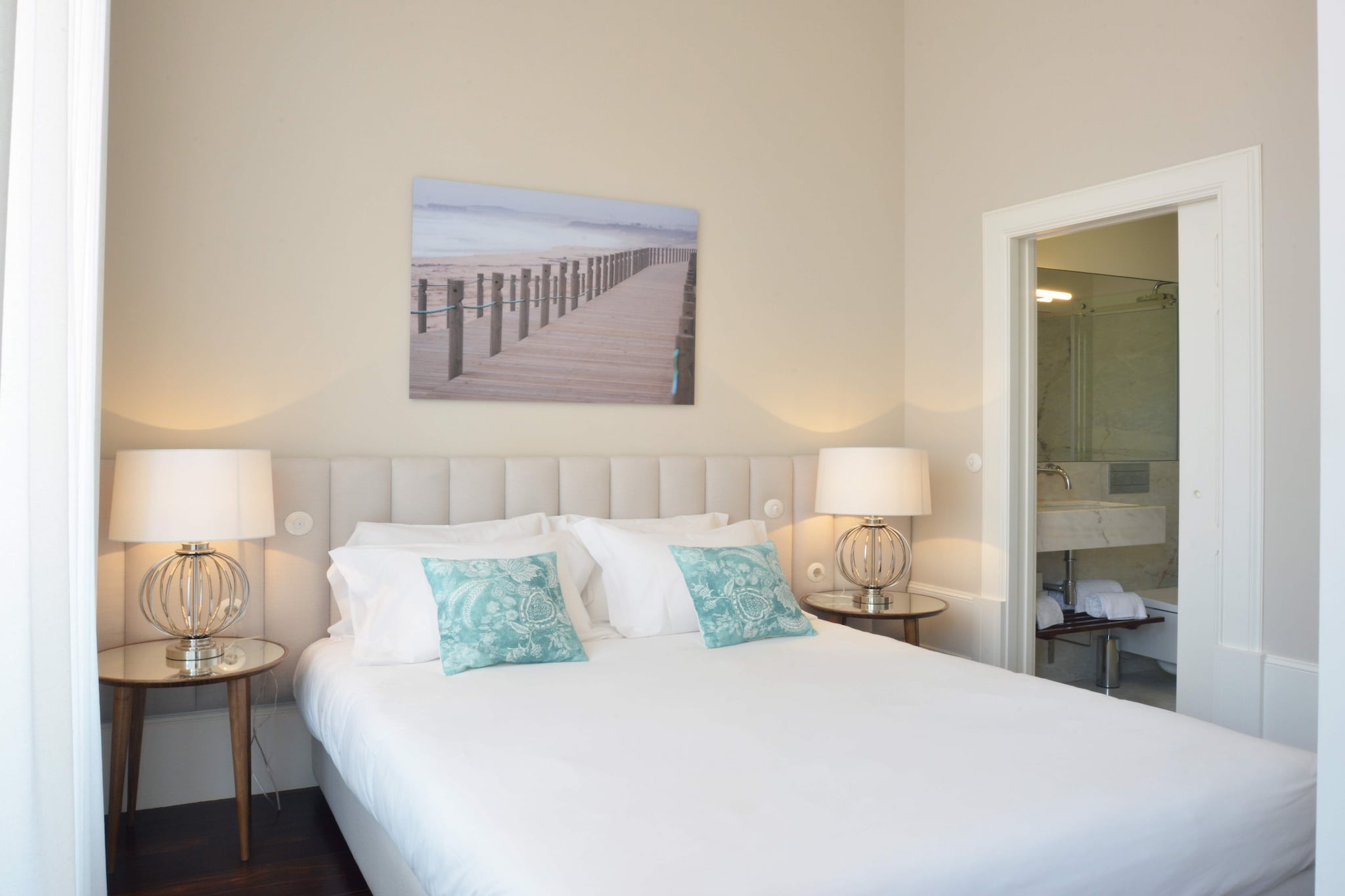 Spacious city apartment with modern amenities