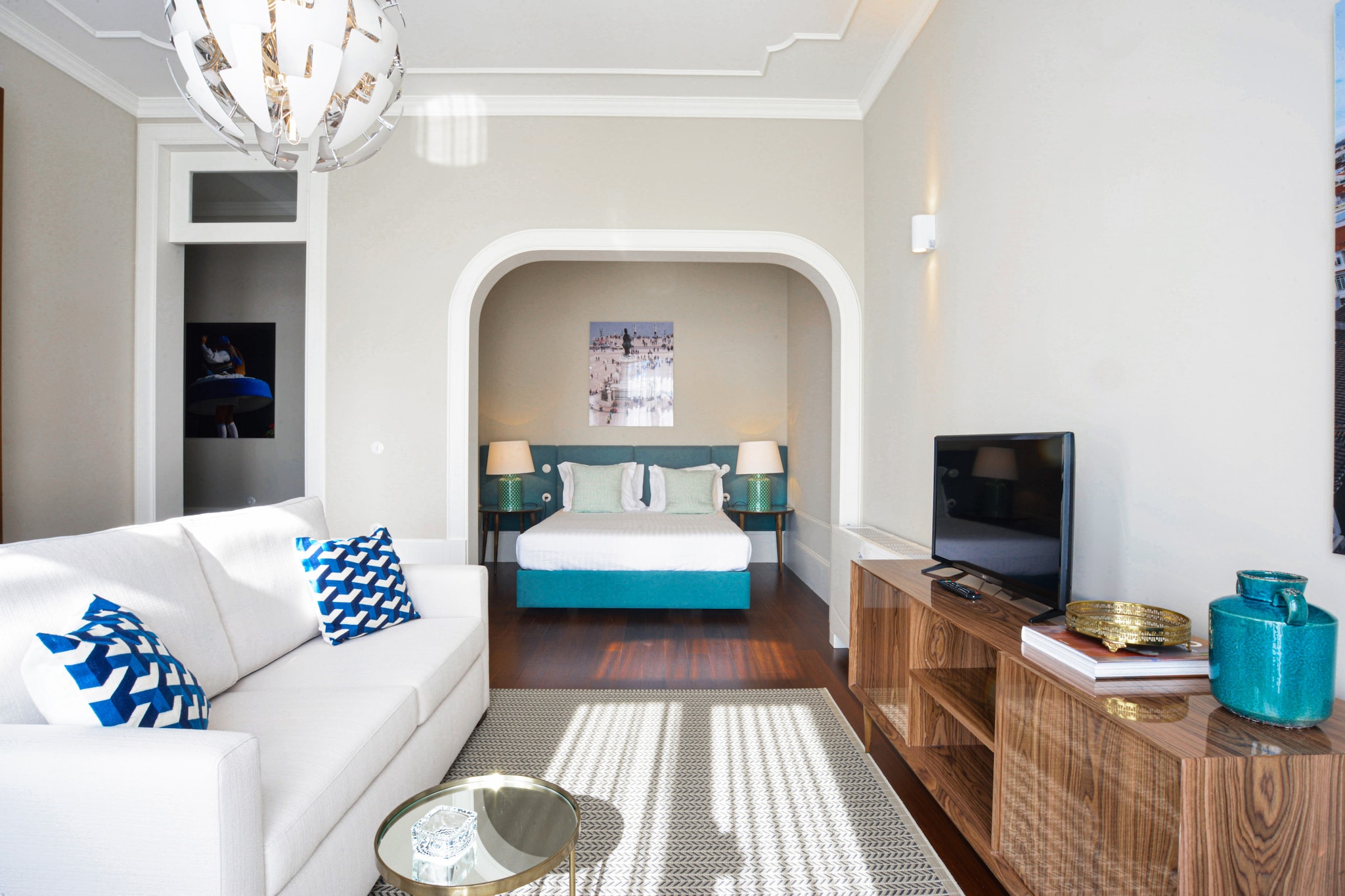 Kitchen(electric kettle, toaster, coffee machine, oven, microwave, fridge-freezer, dishes and cutlery, Cooking basics), Living/diningroom(TV(satellite), dining table(2 persons), seating area), bedroom(double bed), bathroom(shower, washbasin, toilet), balcony, air conditioning, iron