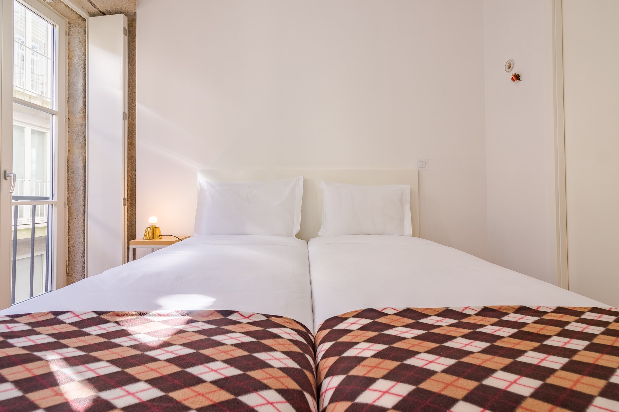 open kitchen(electric kettle, toaster, coffee machine, oven, microwave, fridge-freezer, dishes and cutlery), Living/bed room(double bed, TV(satellite), dining table, seating area), bathroom(shower, hairdryer), Internet access, balcony, heating(electric), air conditioning, iron