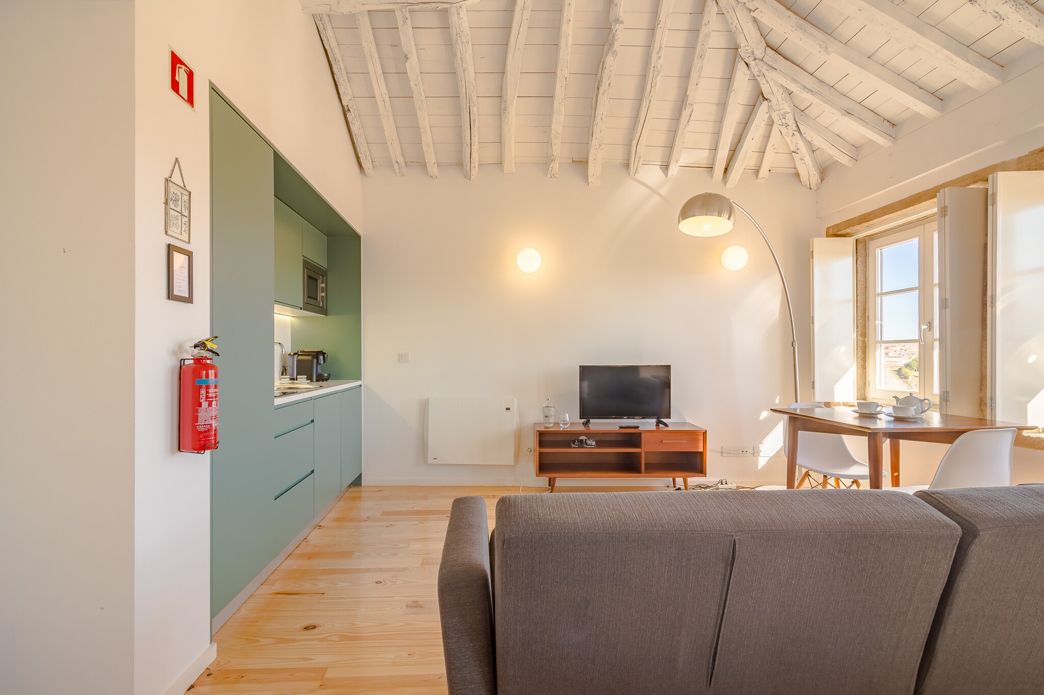 Cozy Porto studio: perfect location & comfort