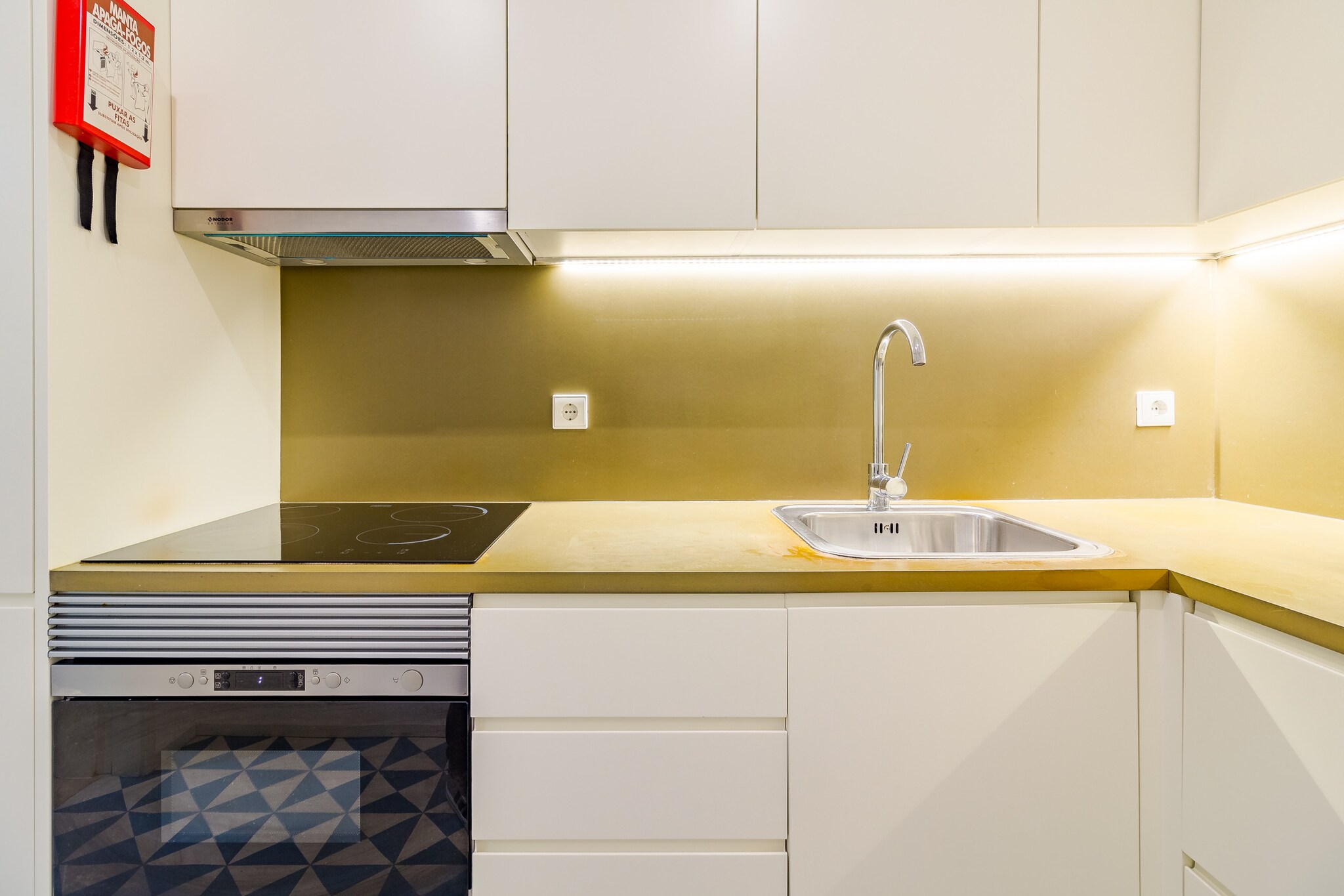 1-bedroom apartment in Porto's heart