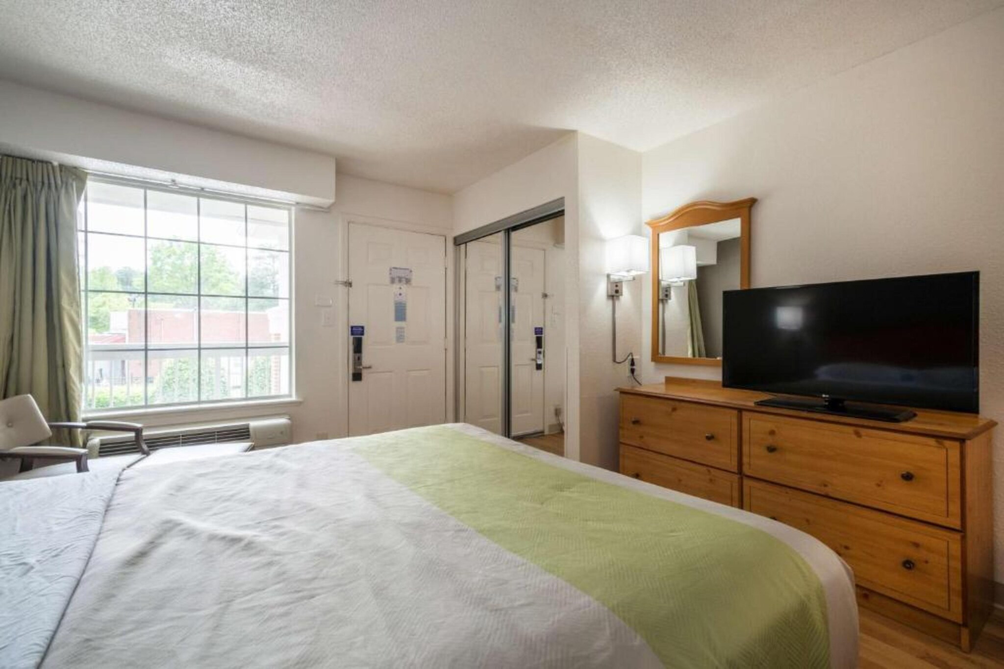 Bed Room