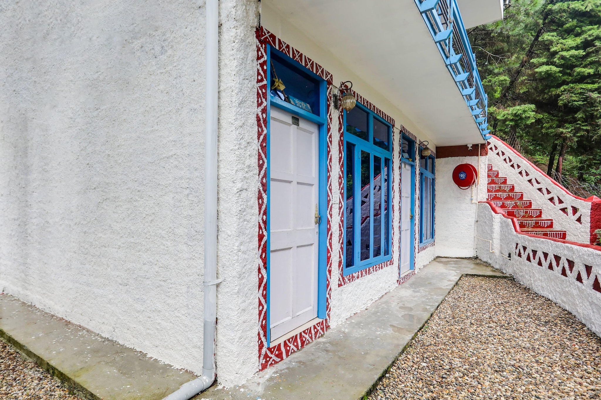 Palette Bhatta Falls