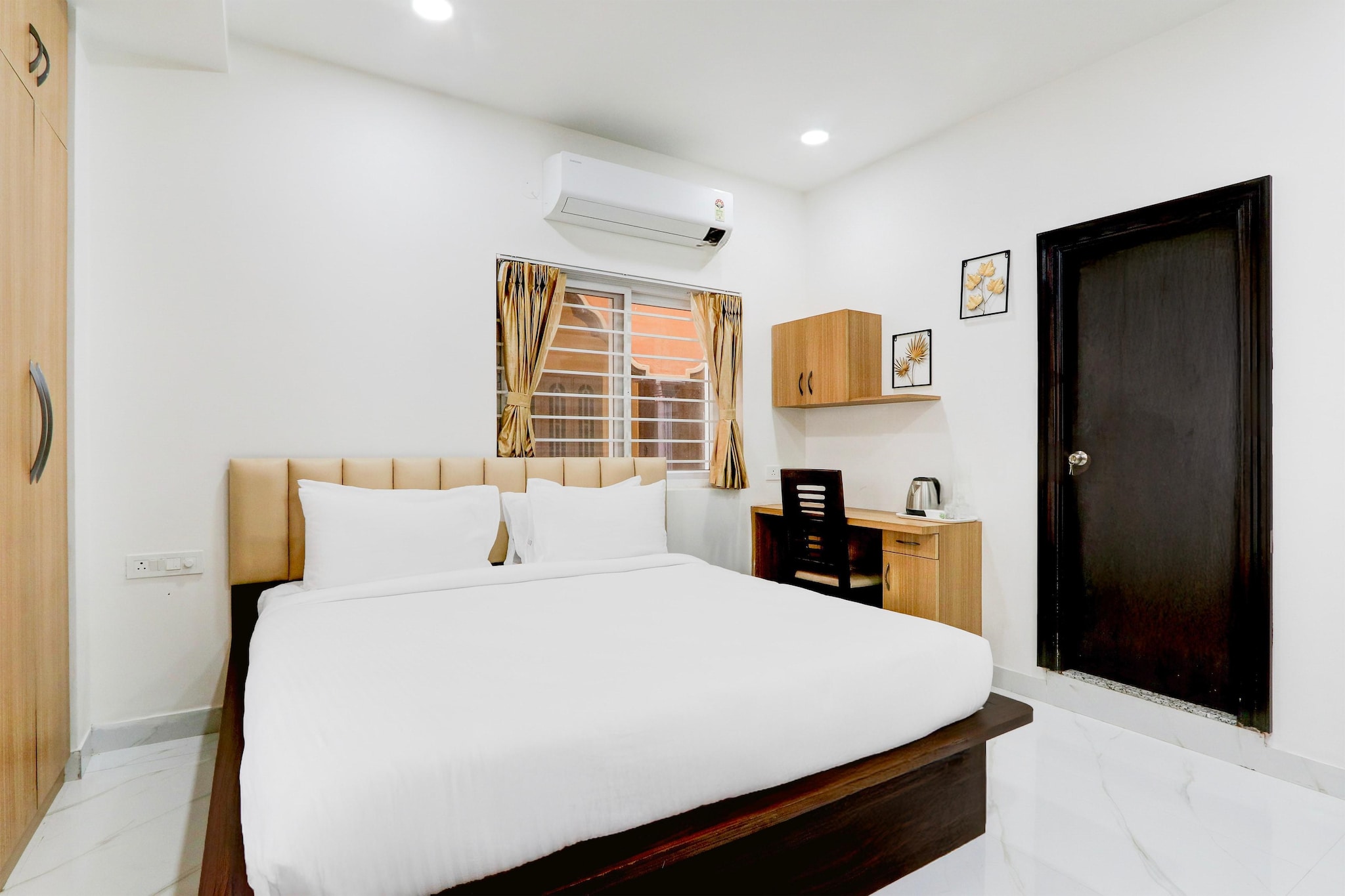 Palette Chanda Nagar Near GSM Mall