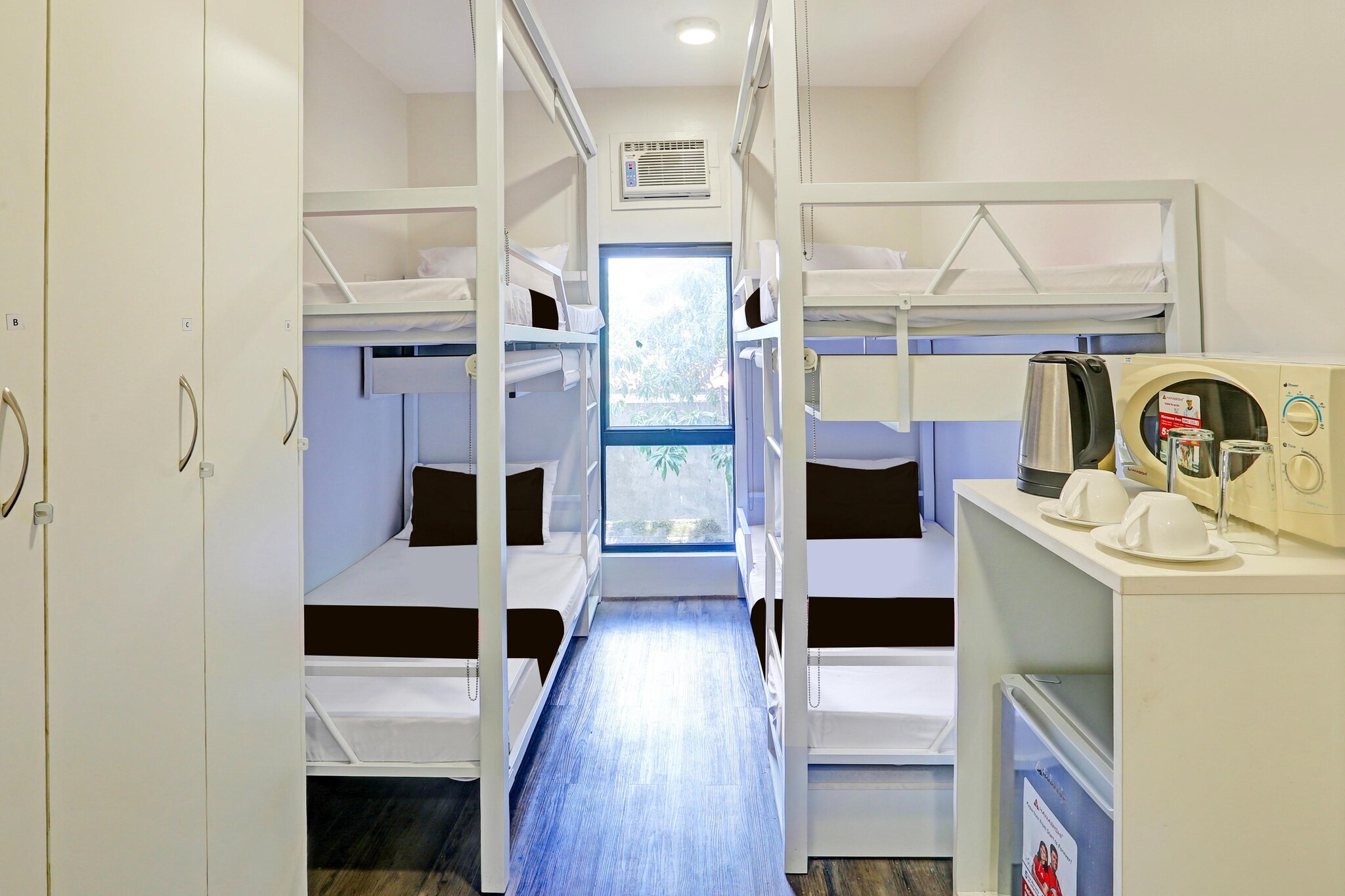 Modern Female Bunk for a Stylish Makati Escape