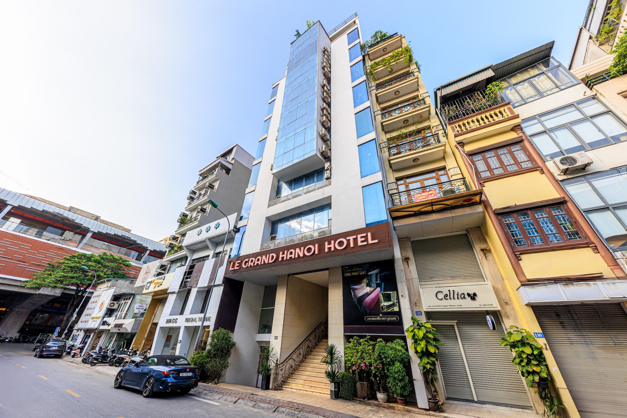 Cozy Twin Retreat | Explore Hanoi with The Sun