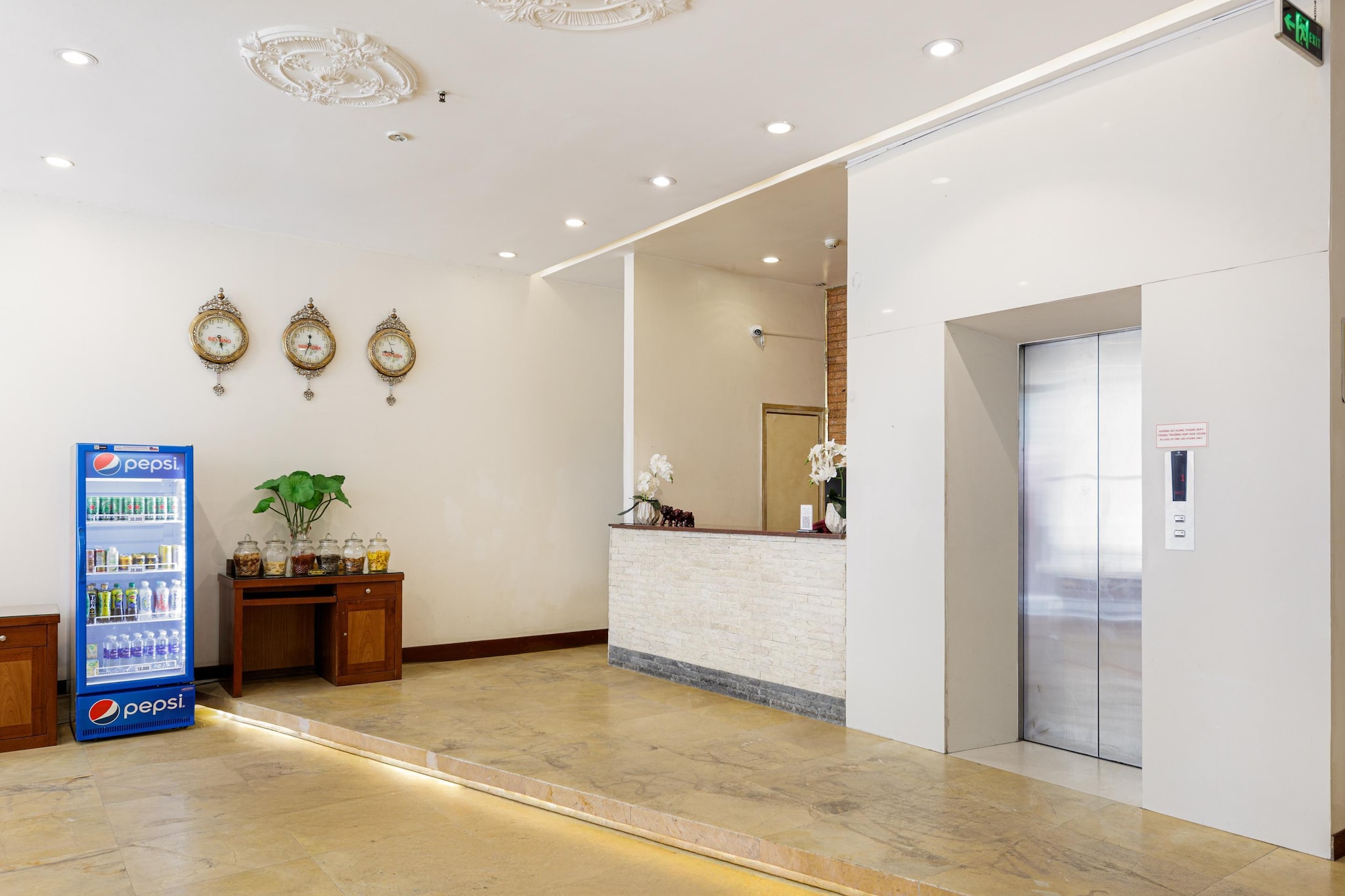 Cozy Twin Retreat | Explore Hanoi with The Sun