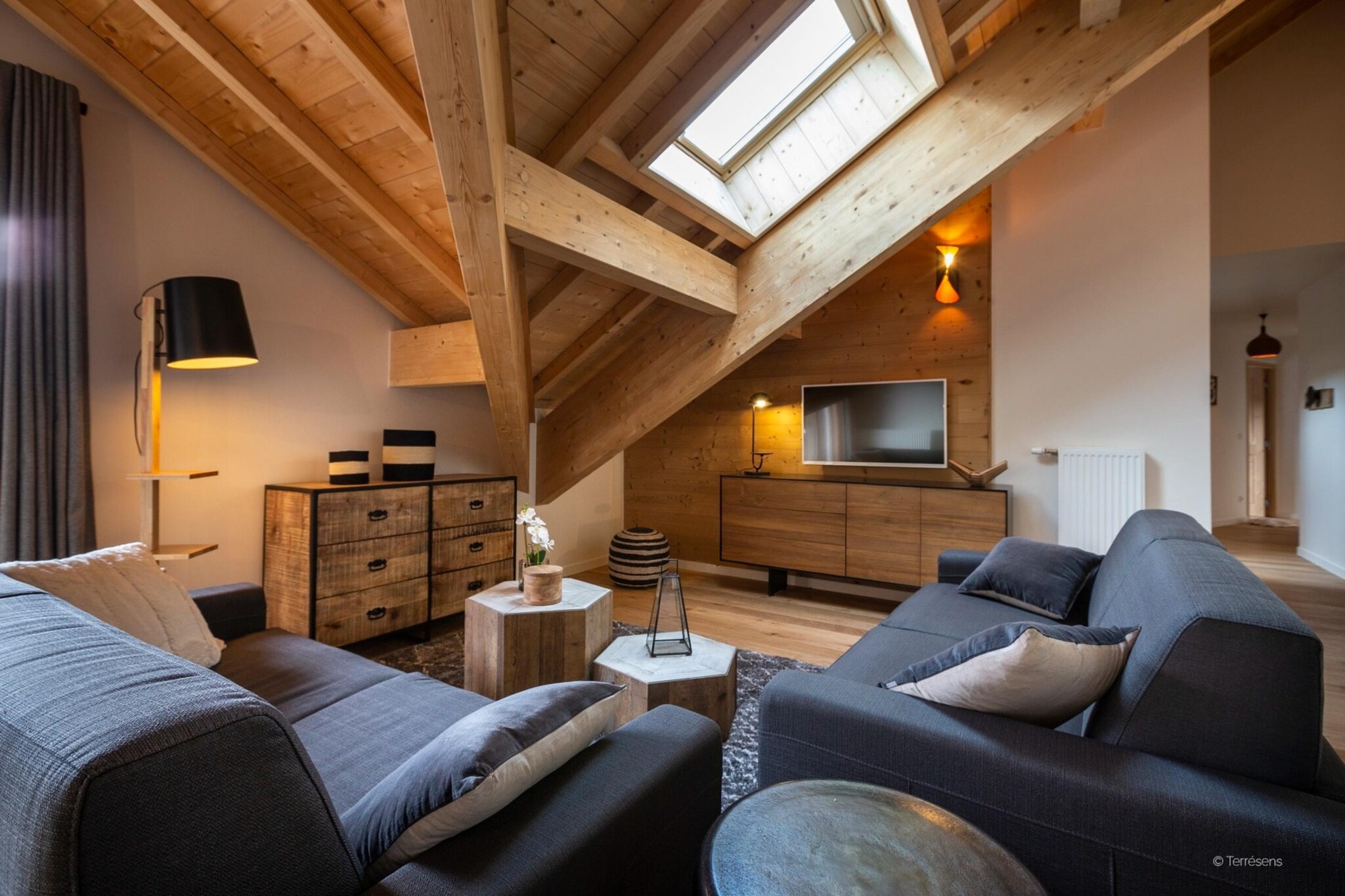 VAUJANY Le Saphir-A38P-Woonkamer