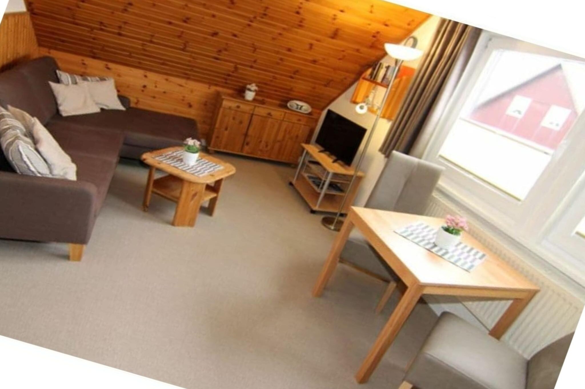 This holiday apartment can be your home during your vacation. It offers 30m² of living space with one bathroom and one kitchen.