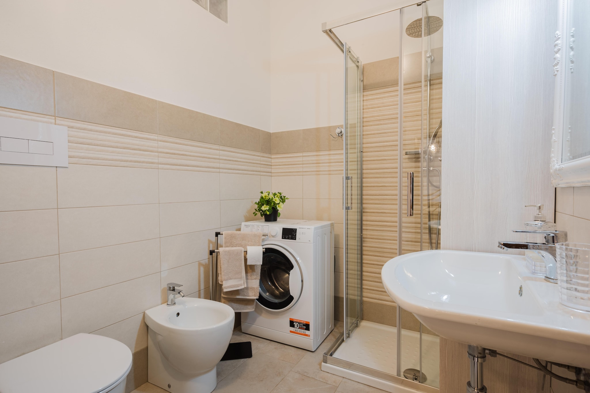 Portico delle Rose-Bathroom