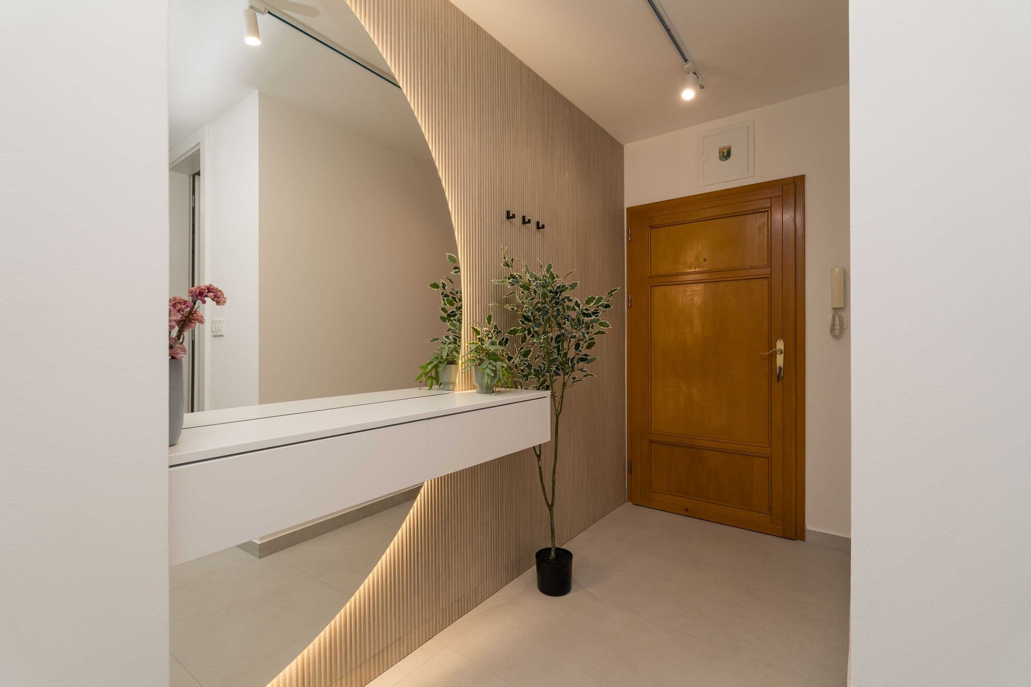 Modern City Escape with Balcony - Near the Ferry Port