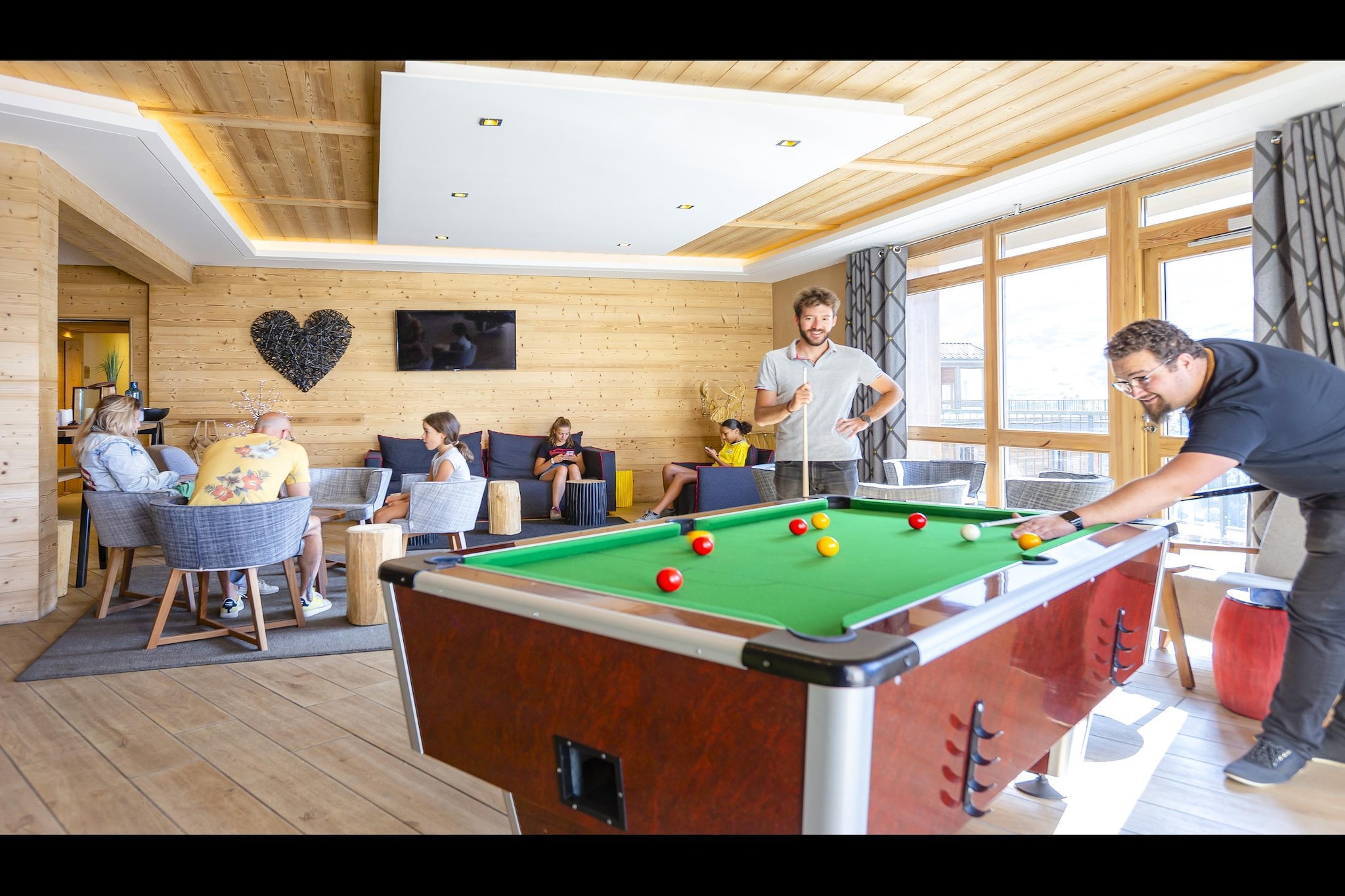 LES MENUIRES_S8V-Recreatieruimte