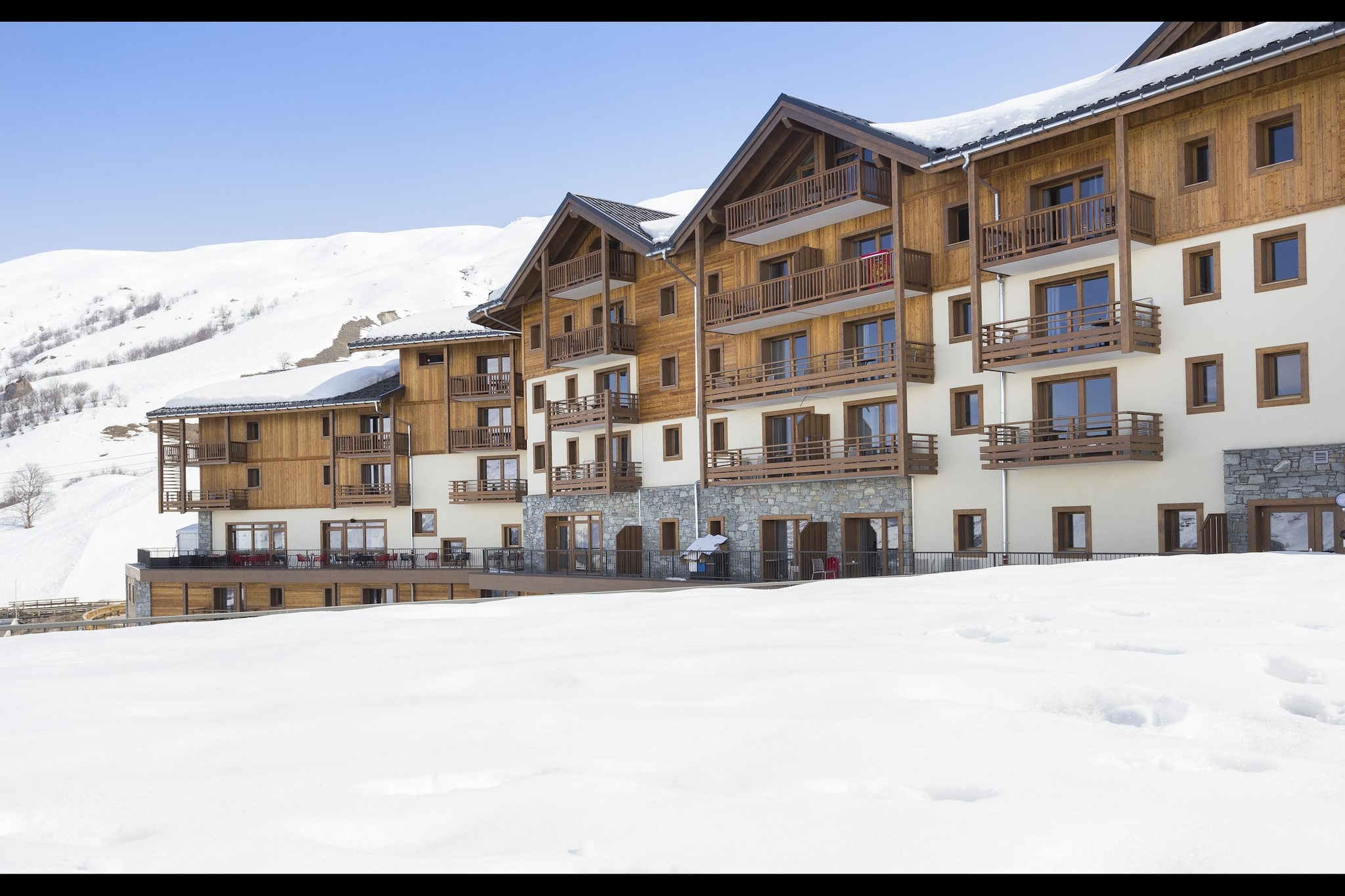 LES MENUIRES_S8LV-Gebied winter 1km
