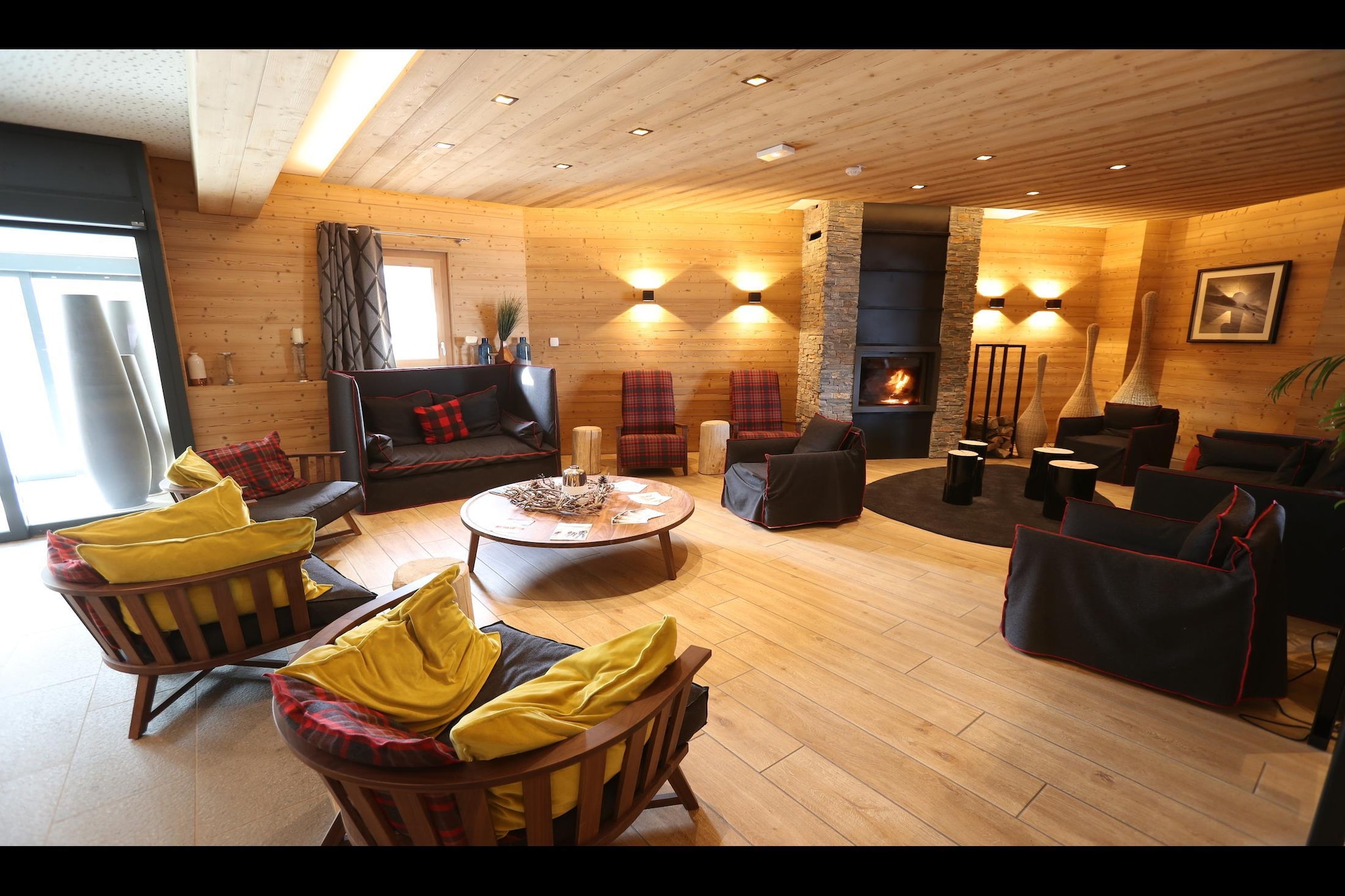 LES MENUIRES_S8LV-Woonkamer
