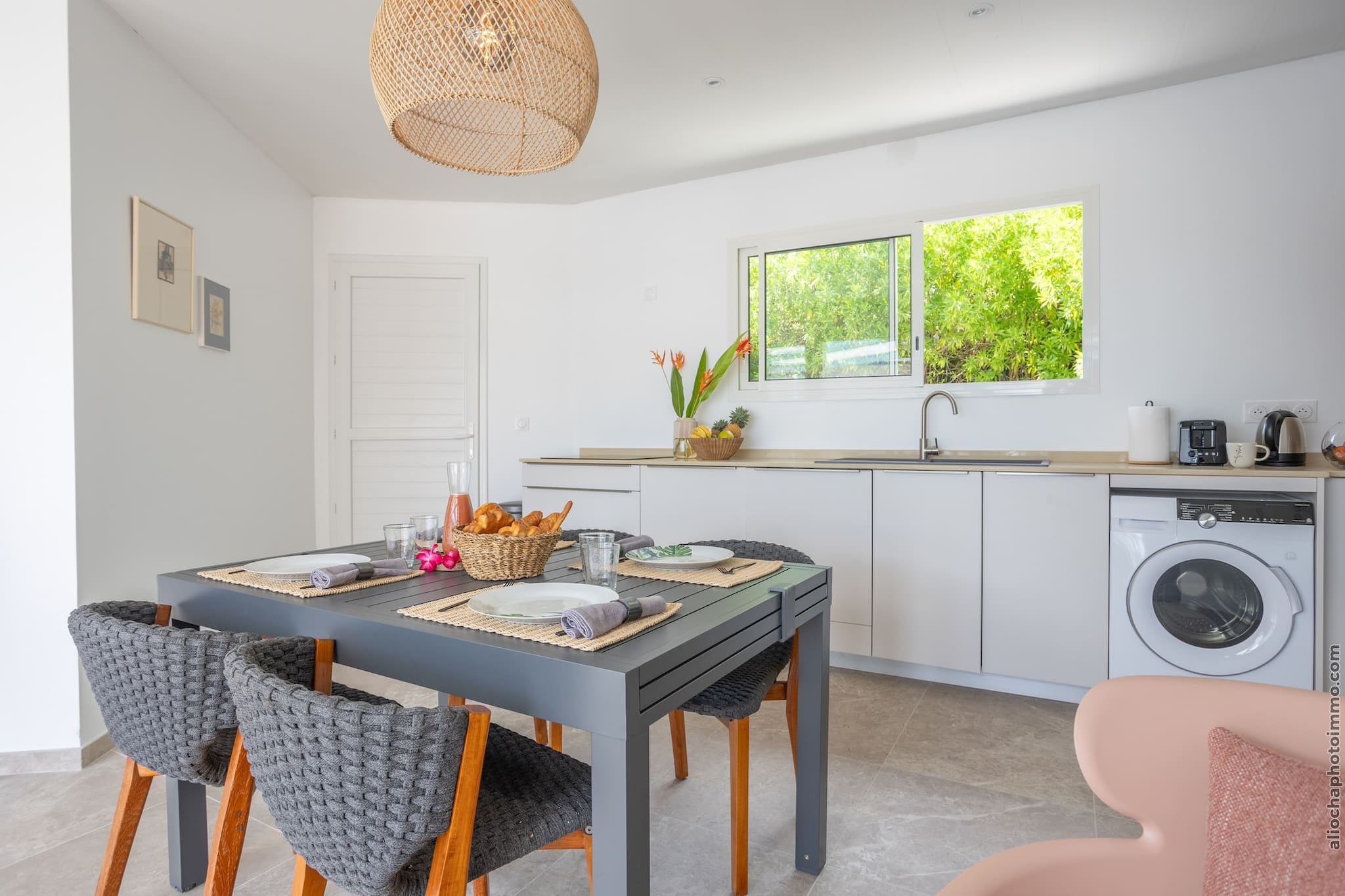 Villa de Charme: Piscine, Plage à 5 min-Keuken