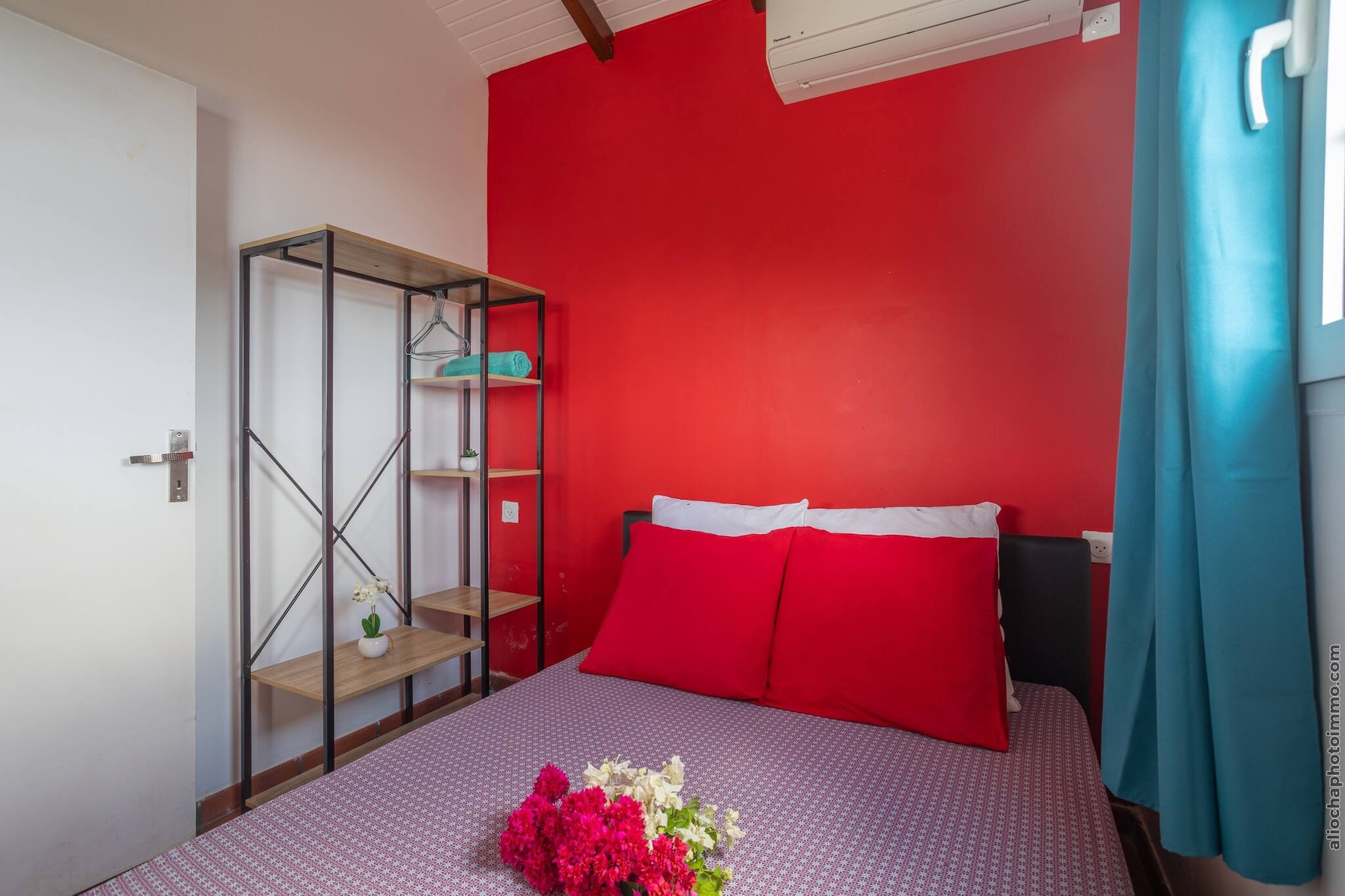 Bungalow avec piscine au cœur de la Campagne Oge-Schlafzimmer