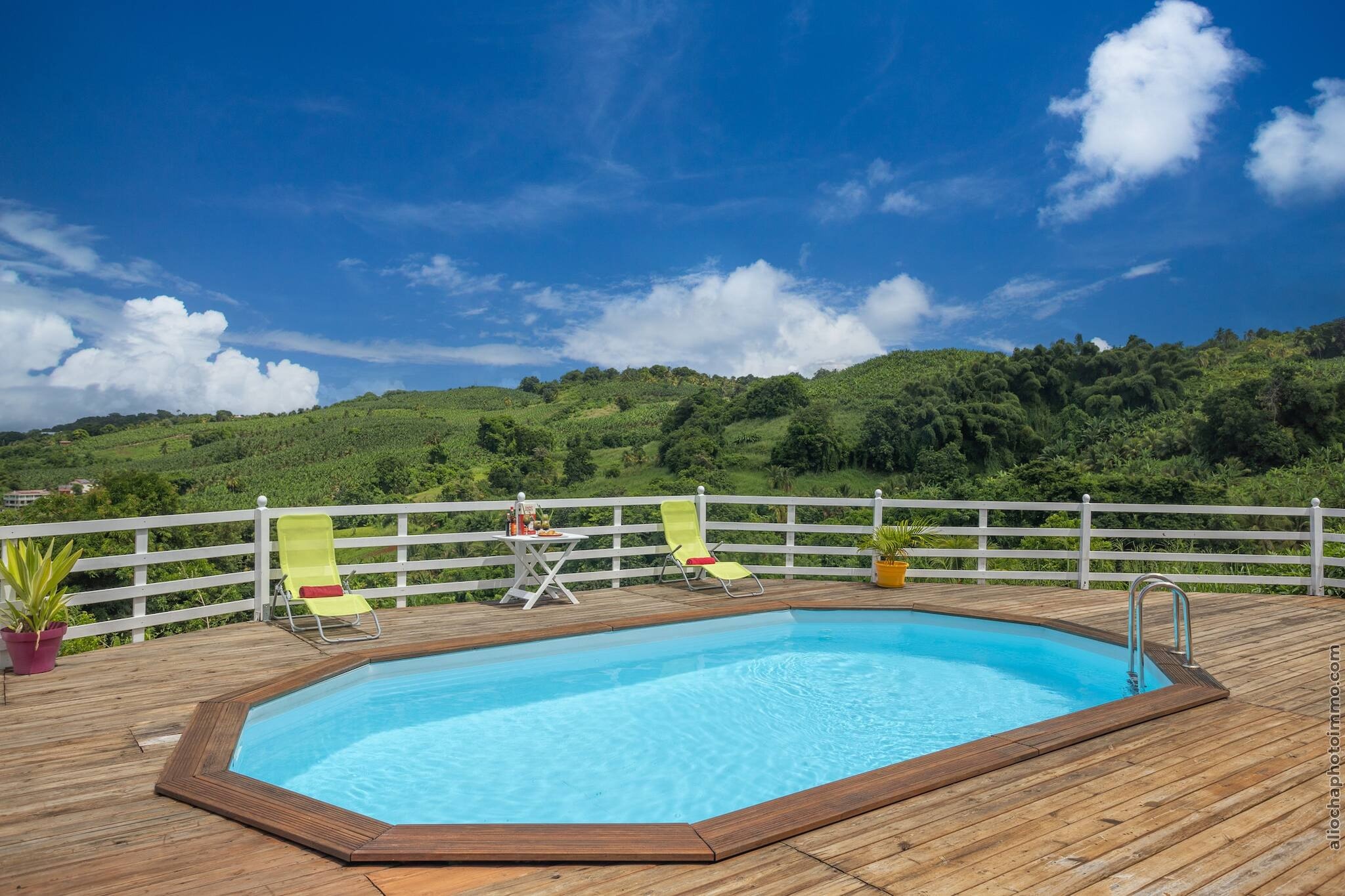 Bungalow avec piscine au cœur de la Campagne Oge