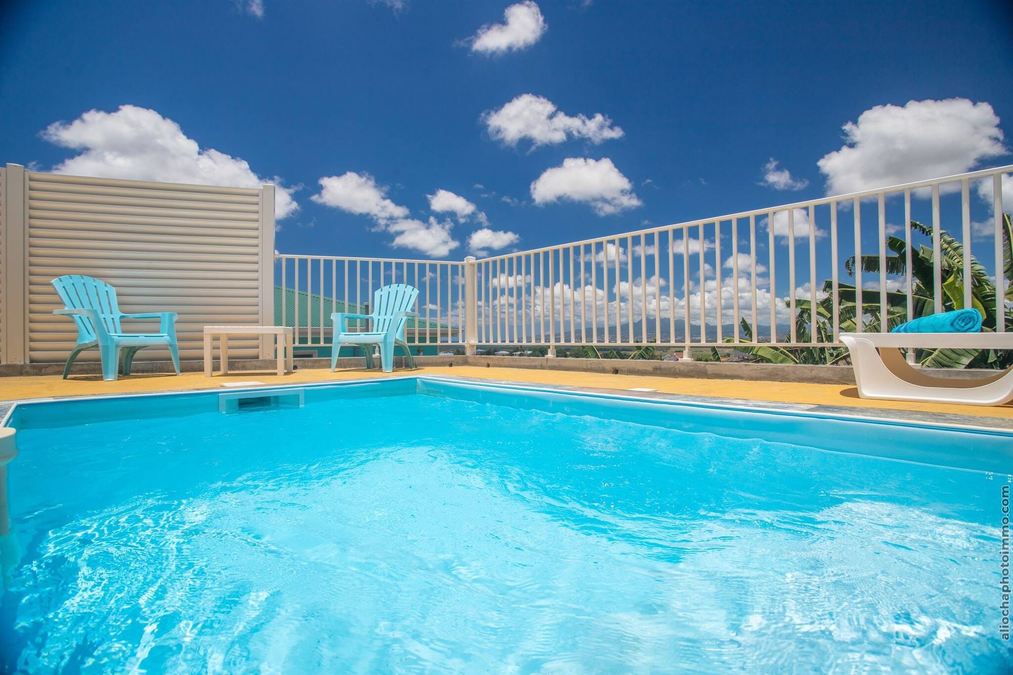 2 Bungalows avec 2 Piscines : Vue Mer (Bleu & Oge)-Zwembad