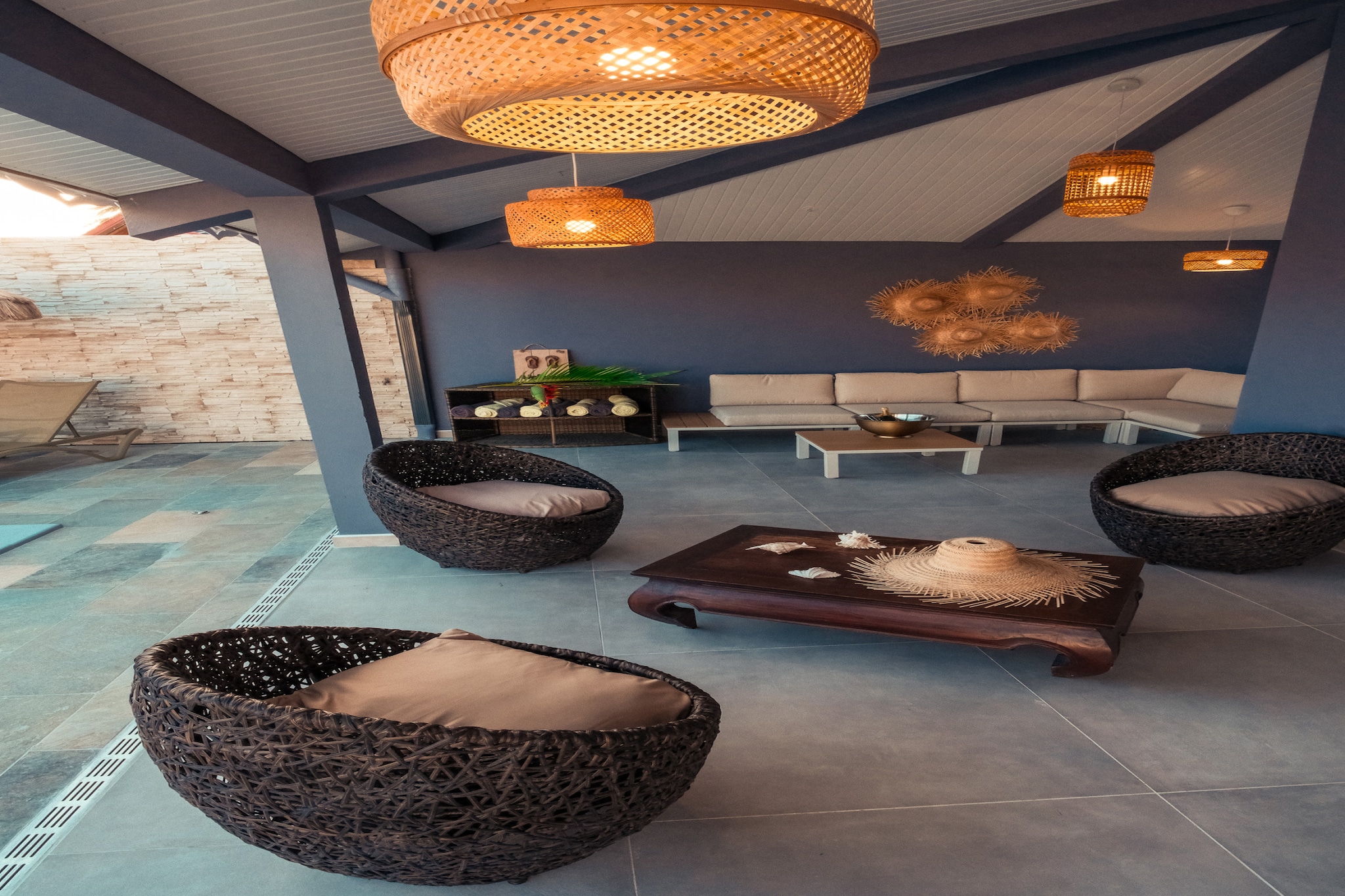 Villa L'Or de Belfond - Piscine & Plage à Pied-Woonkamer
