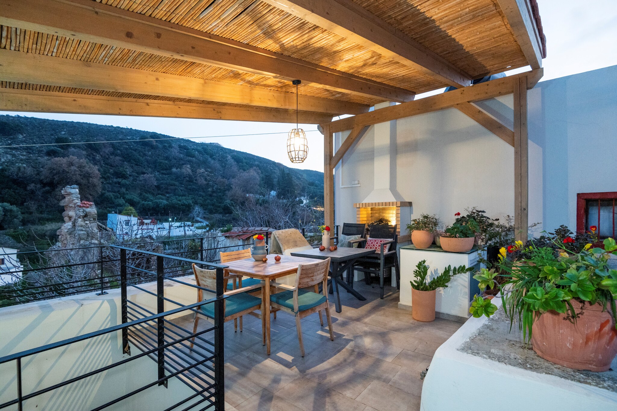 Golden Theros - Village Experience-Terras