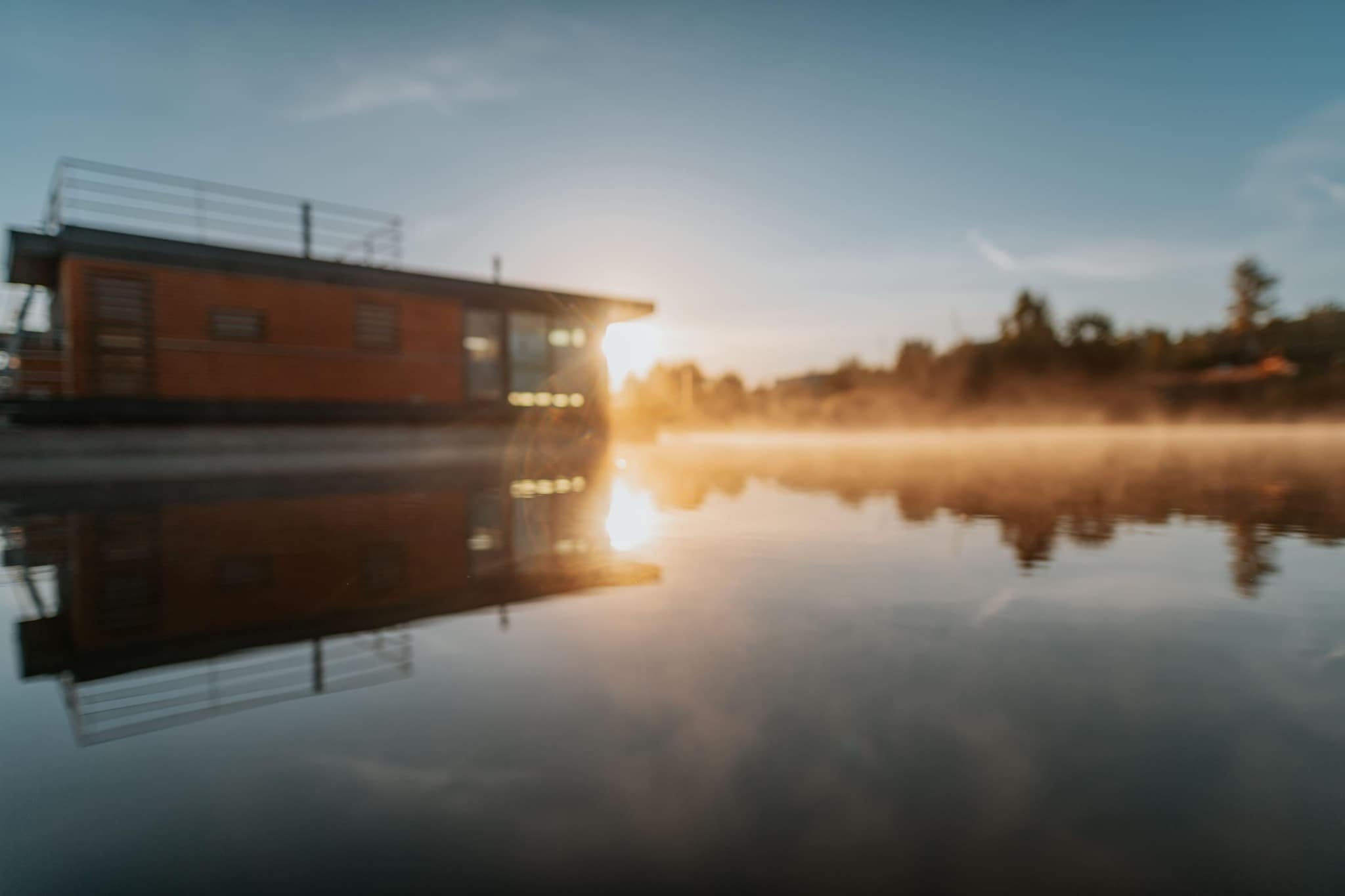 Hausboot am Bärwalder See-Außenbereich Sommer