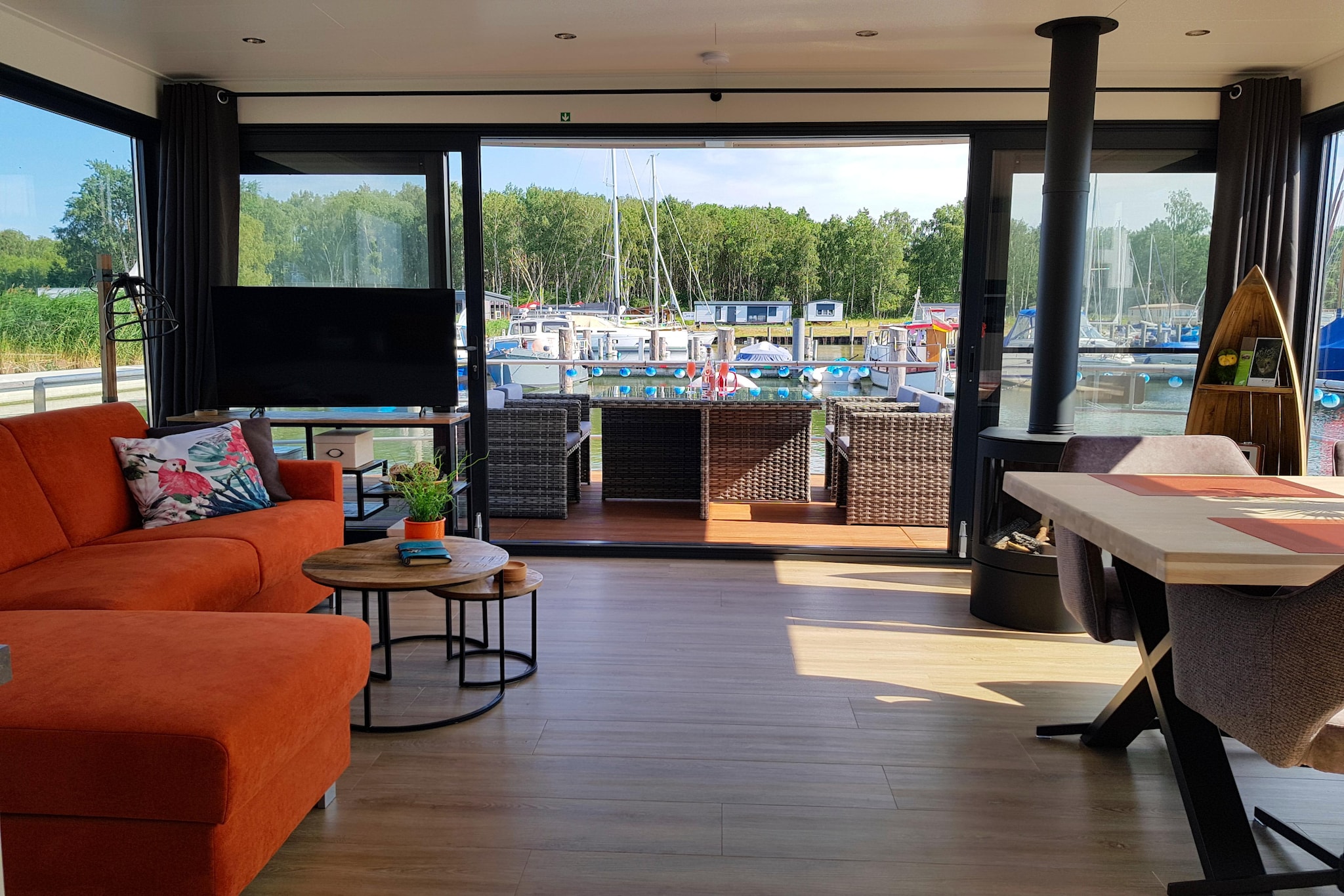 Hausboot in Peenemünde - Living room