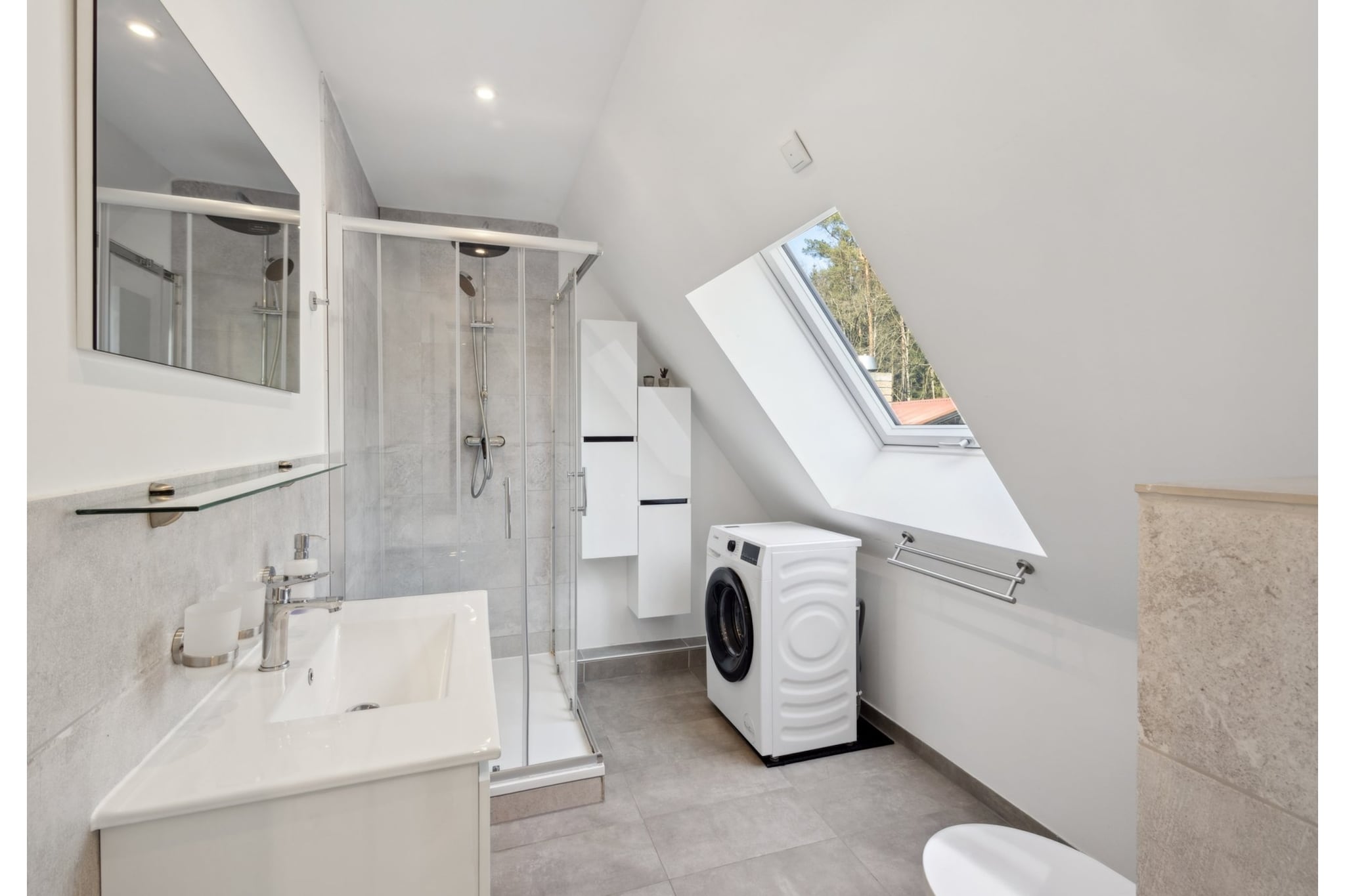 Waldsuite-Bathroom